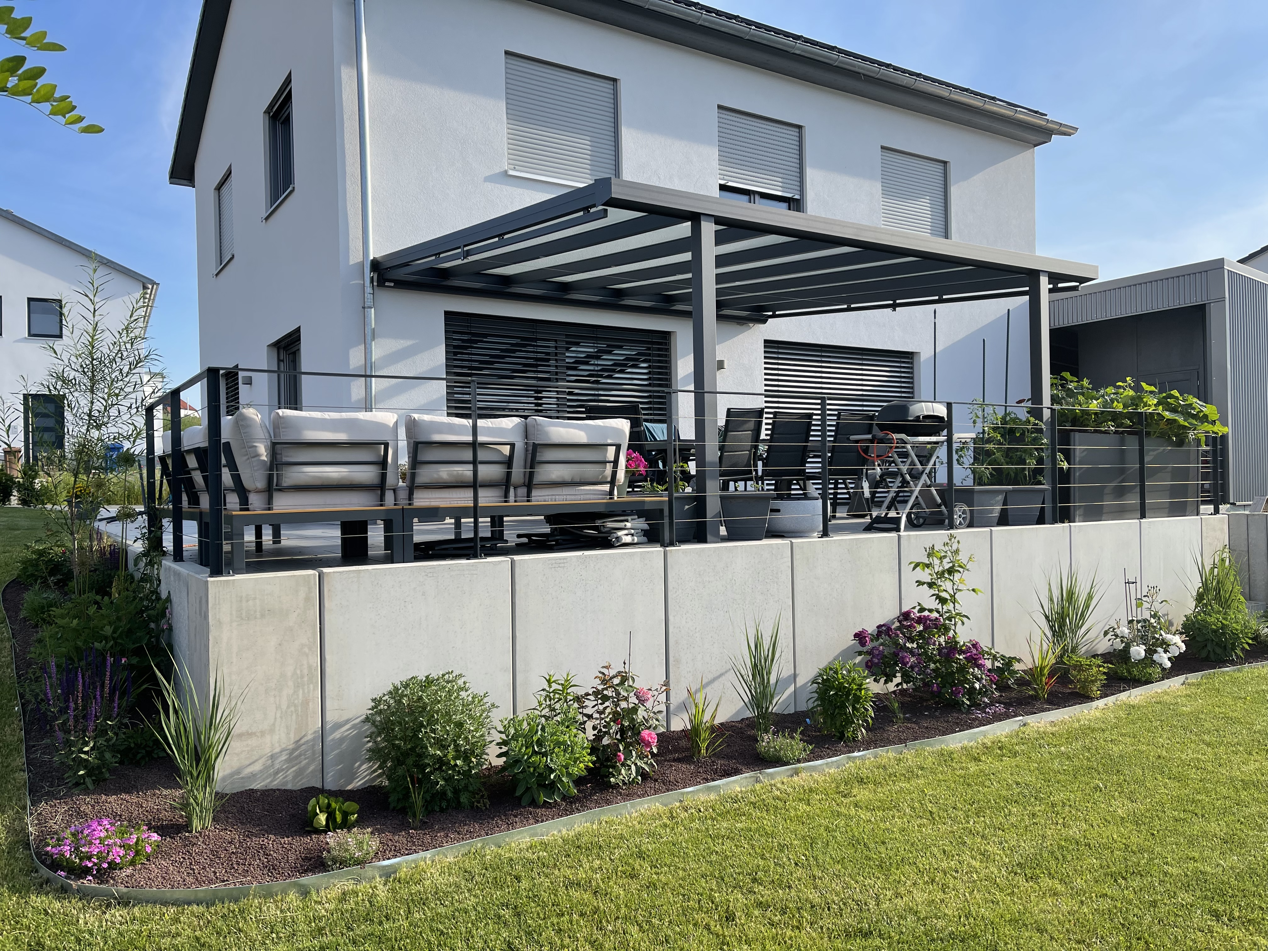 planung-des-grundrisses-und-der-fenster-sinnvoll-und-harmonisch-507439-1.jpeg