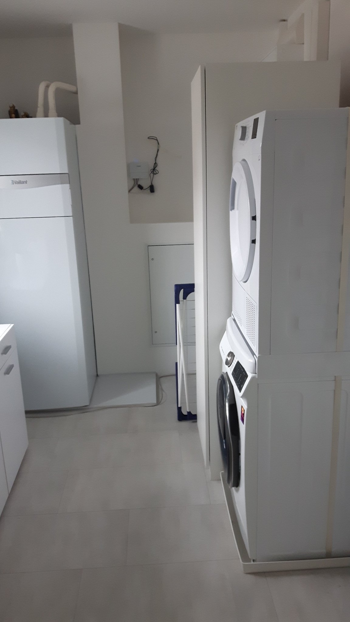 planung-des-technikraumes-abstand-der-geraete-zueinander-555293-1.jpg