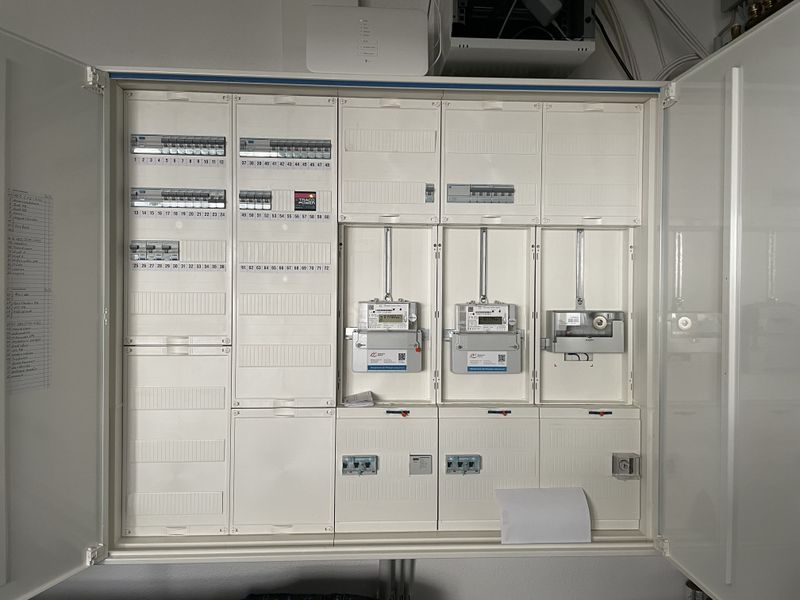 planung-des-technikraumes-abstand-der-geraete-zueinander-555576-1.jpg