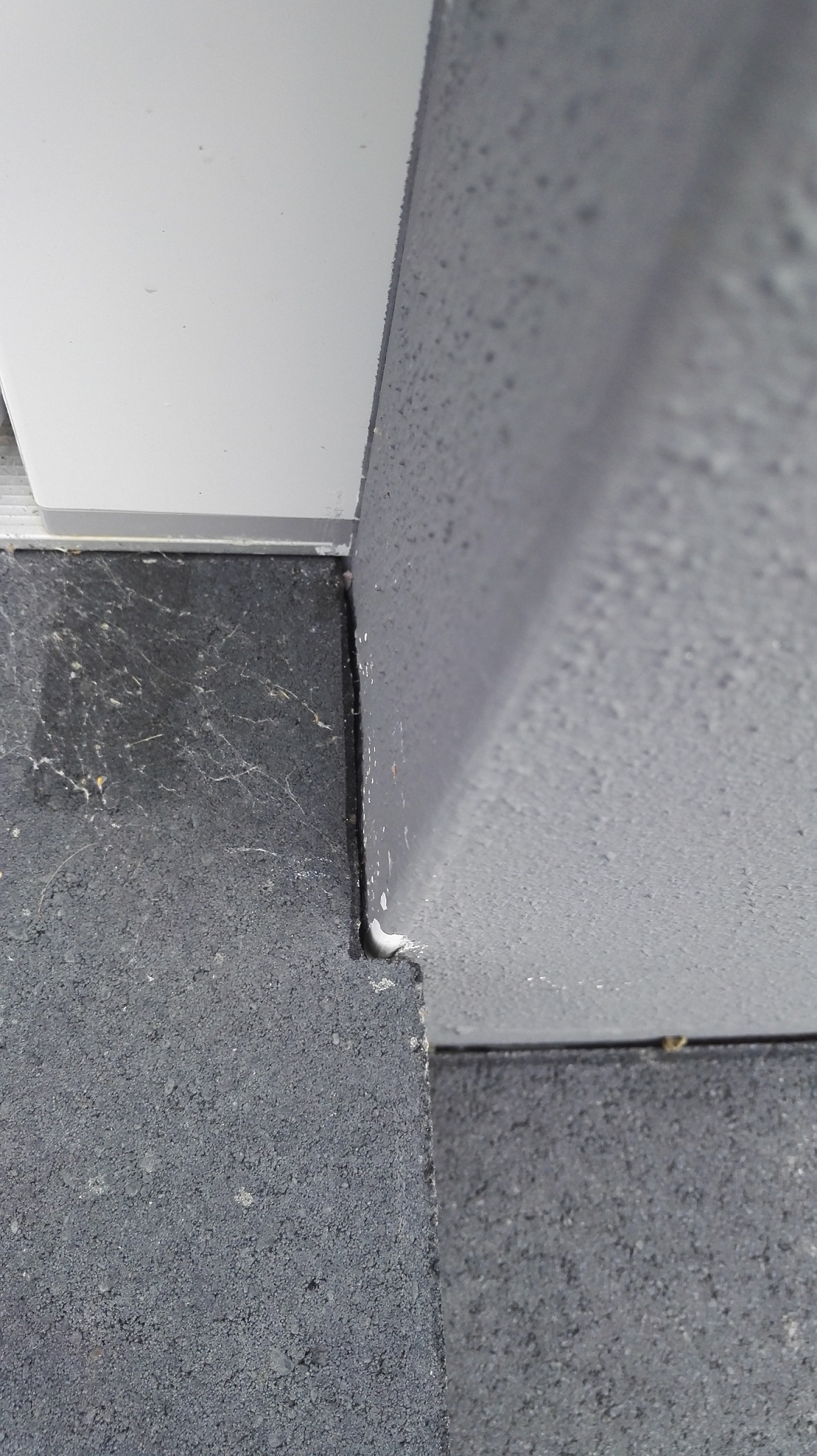 podeststufe-mit-betonsockel-oder-platten-einzeln-in-fundament-345205-2.jpg