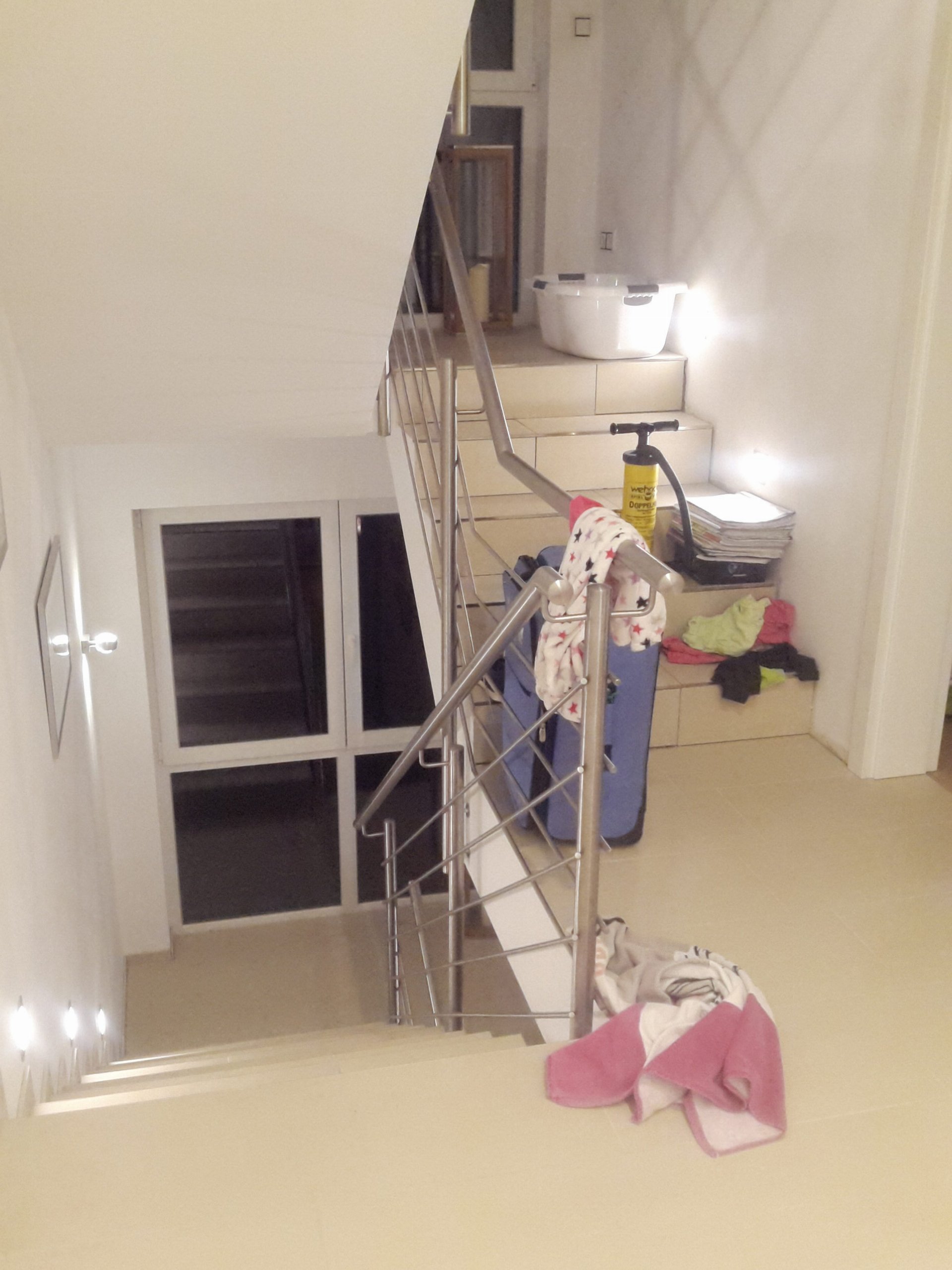 podesttreppe-aus-beton-104264-1.jpg
