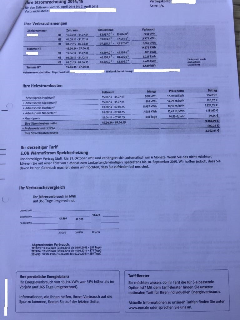 Stromrechnung mit Verbräuchen, Kosten und Tarifen in Tabellen.