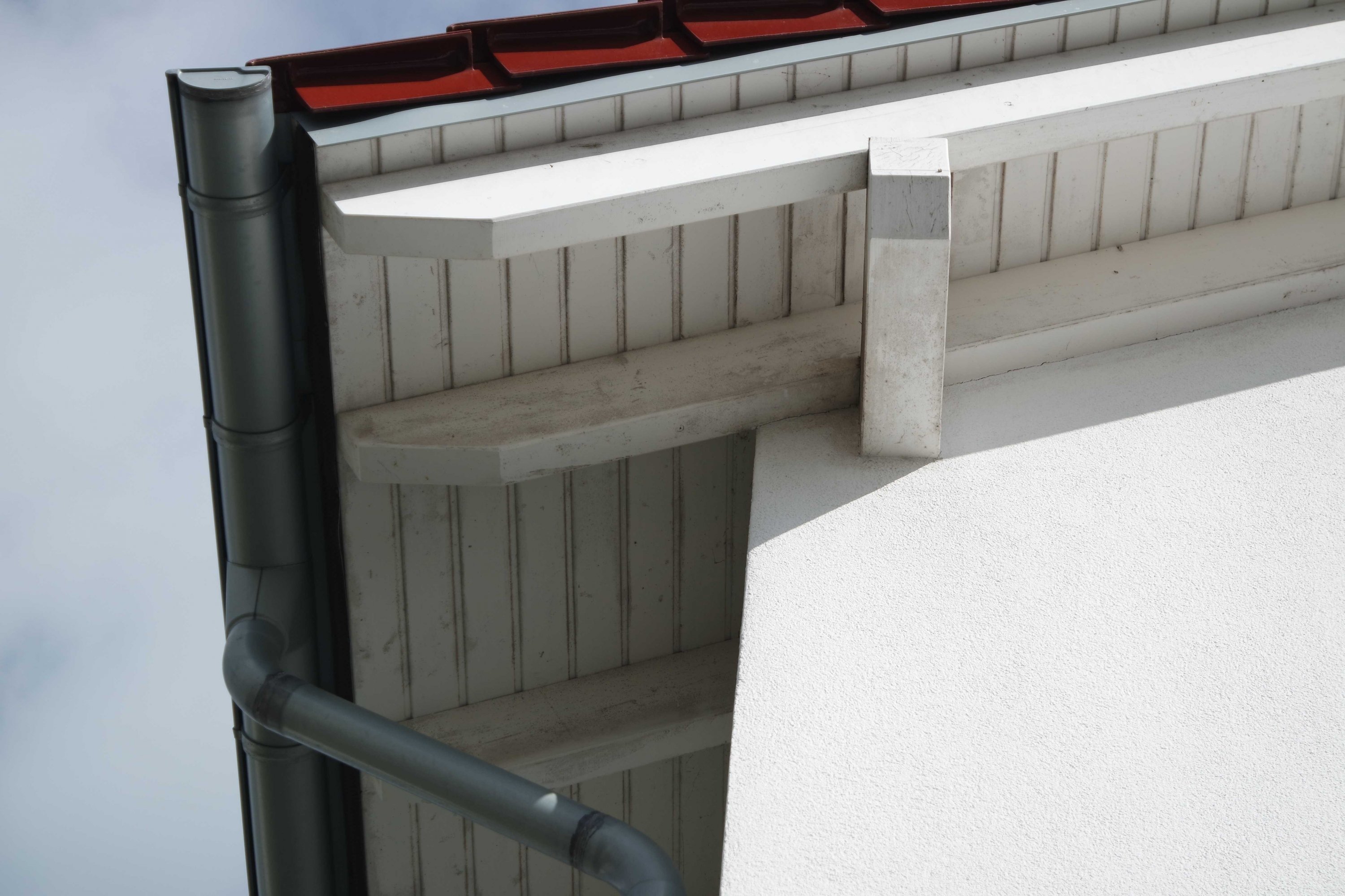 problem-am-sparren-dachueberstand-anstrich-aussen-257899-1.JPG