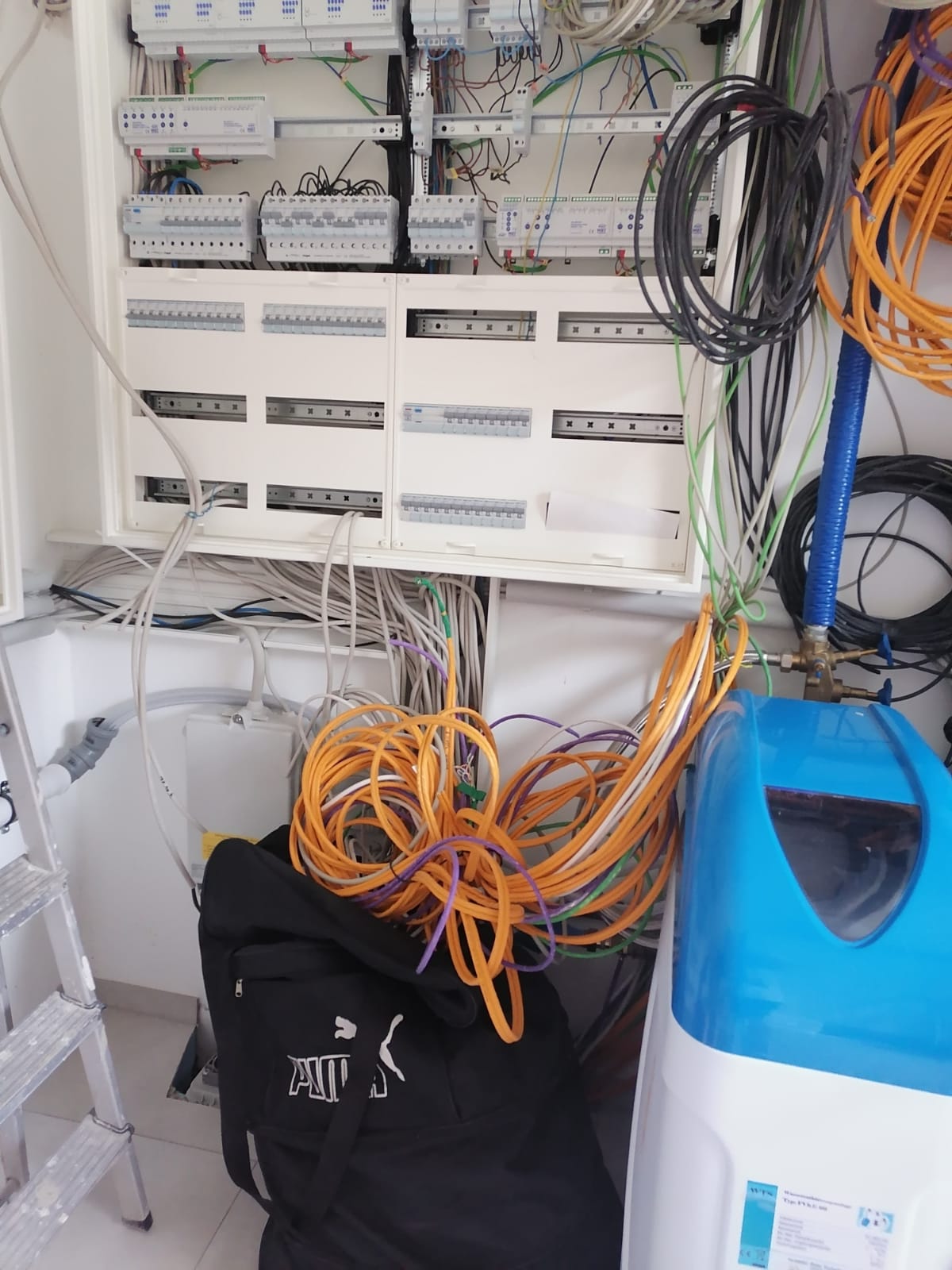 problem-mit-dem-elektriker-was-wuerdet-ihr-unternehmen-510283-2.jpg