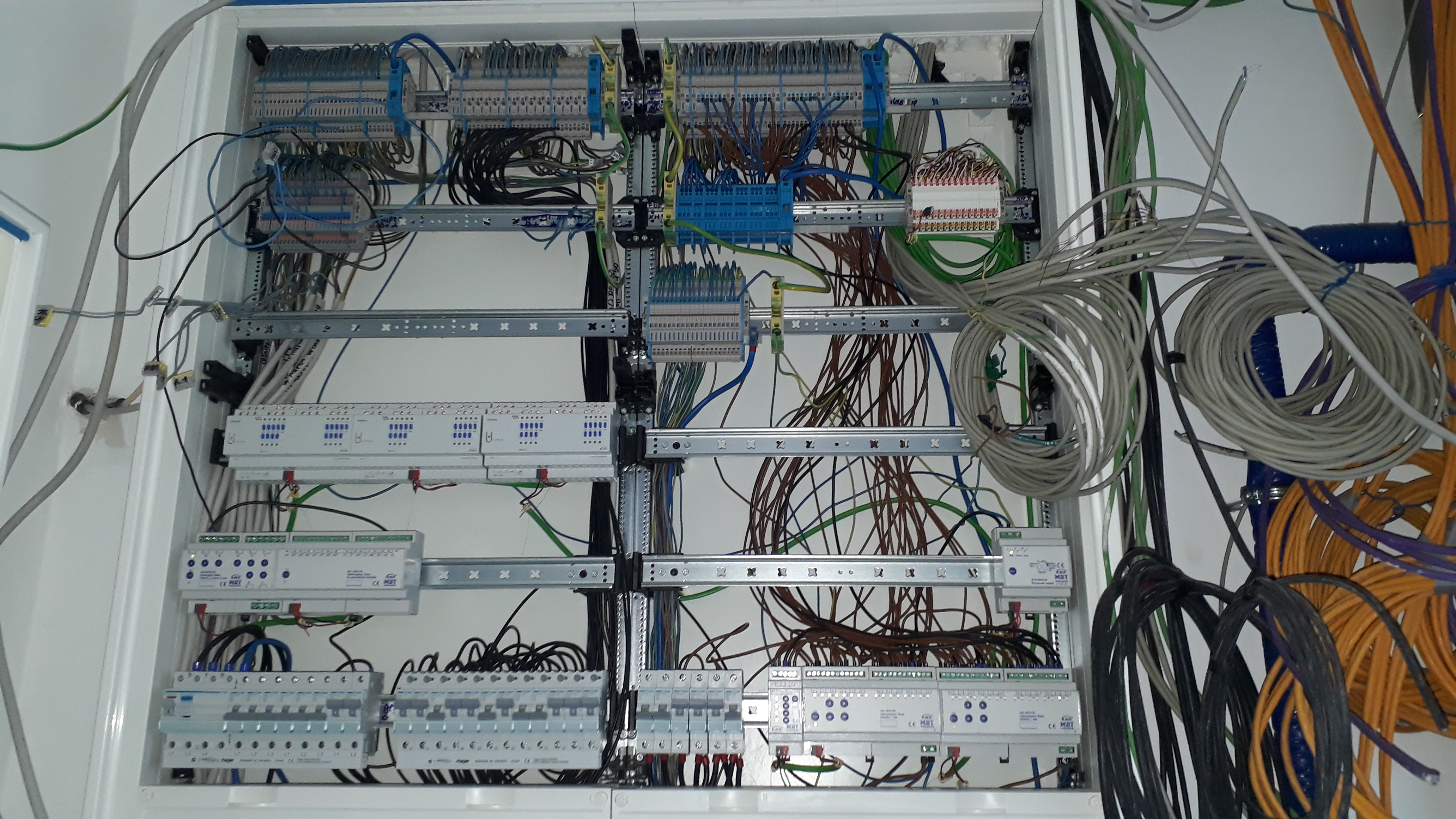 problem-mit-dem-elektriker-was-wuerdet-ihr-unternehmen-512332-1.jpg