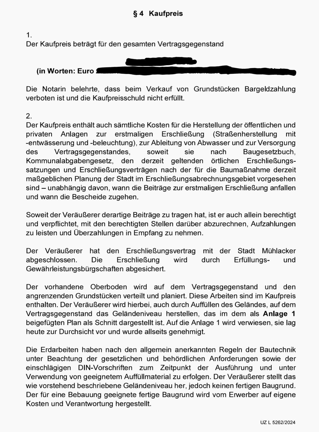 Seite aus Kaufvertragsdokument: §4 Kaufpreis mit ausgefüllter Betragszeile und Stempel.