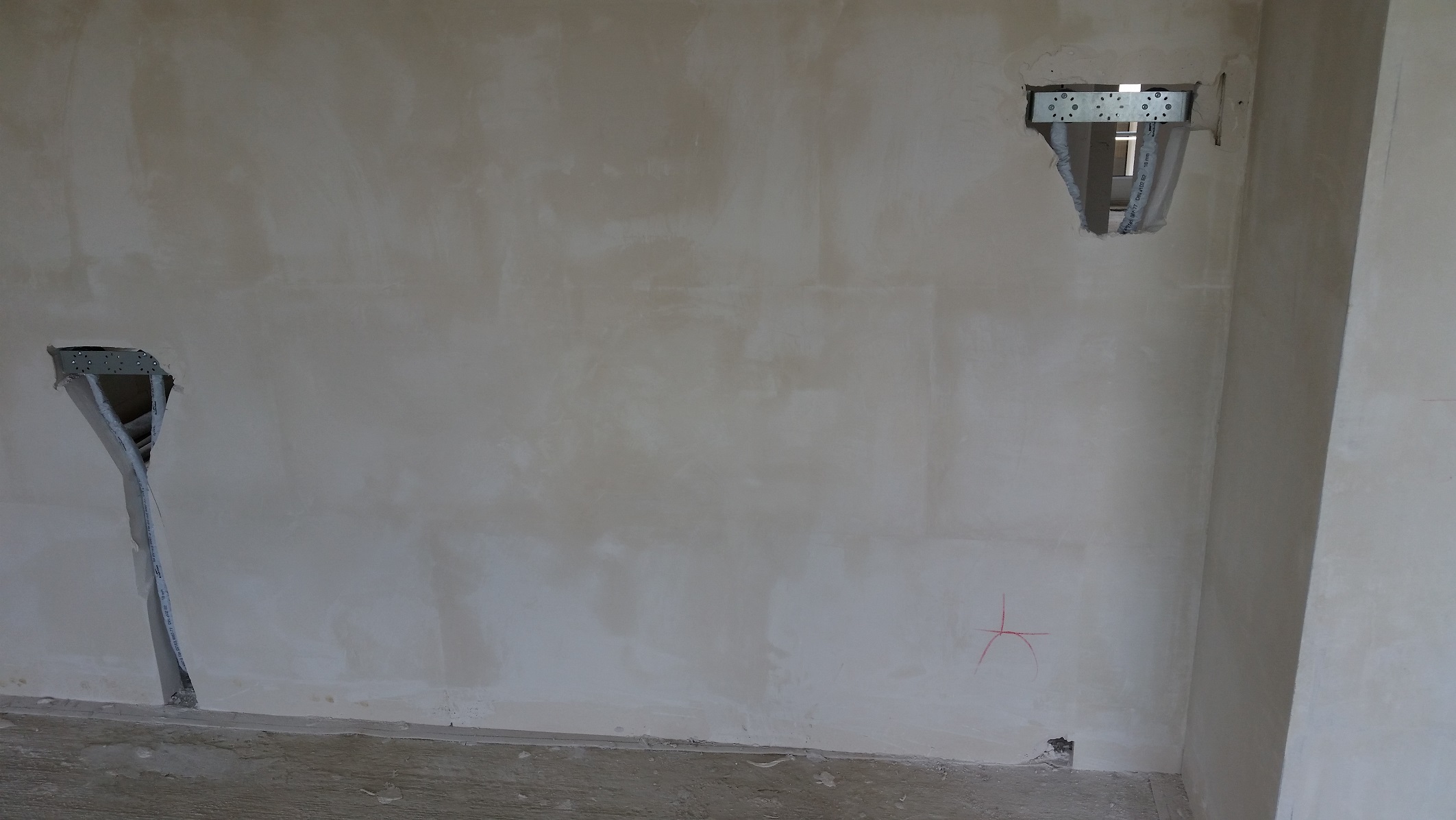 rigips-gipsdielenwand-schlafzimmer-dusche-installationen-143677-3.jpg