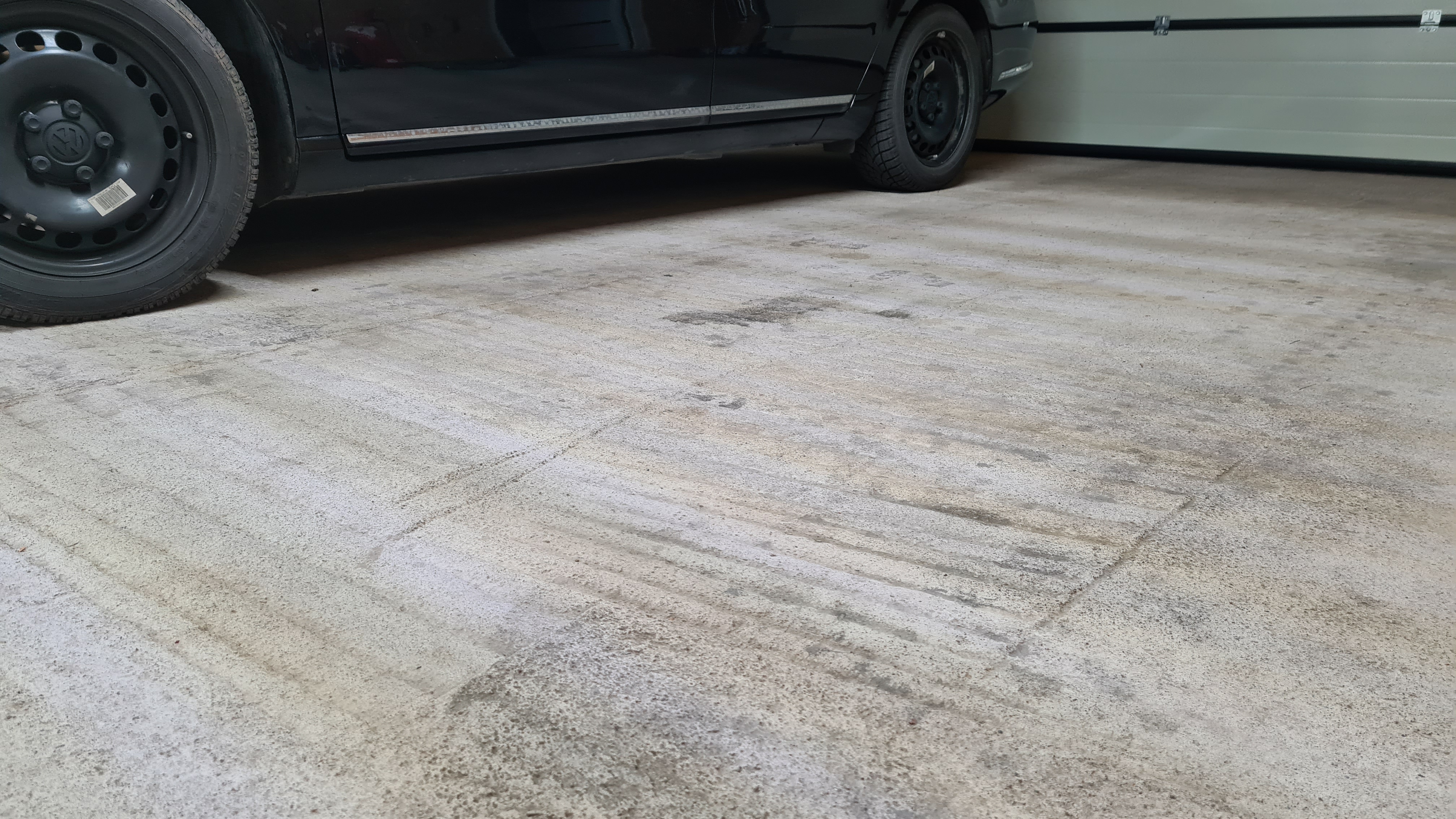 rilligengroben-garagenboden-glatt-bekommen-569809-1.jpg