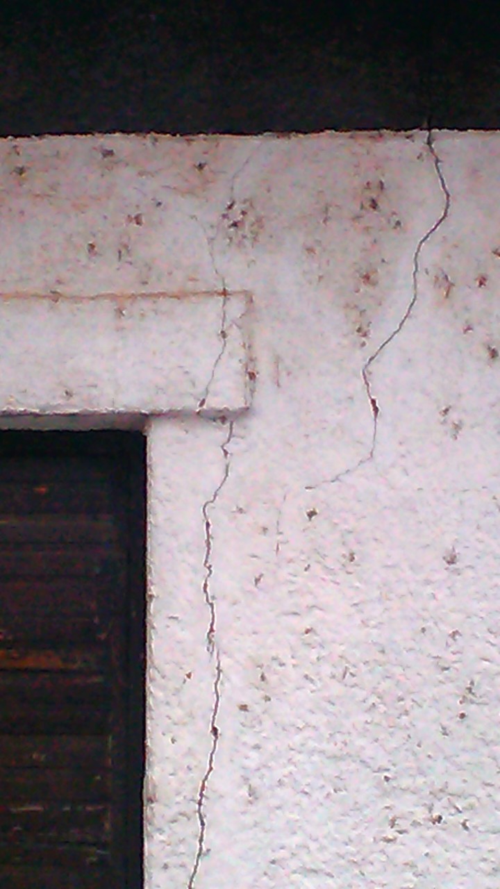 risse-in-aussenwaenden-170964-4.jpg