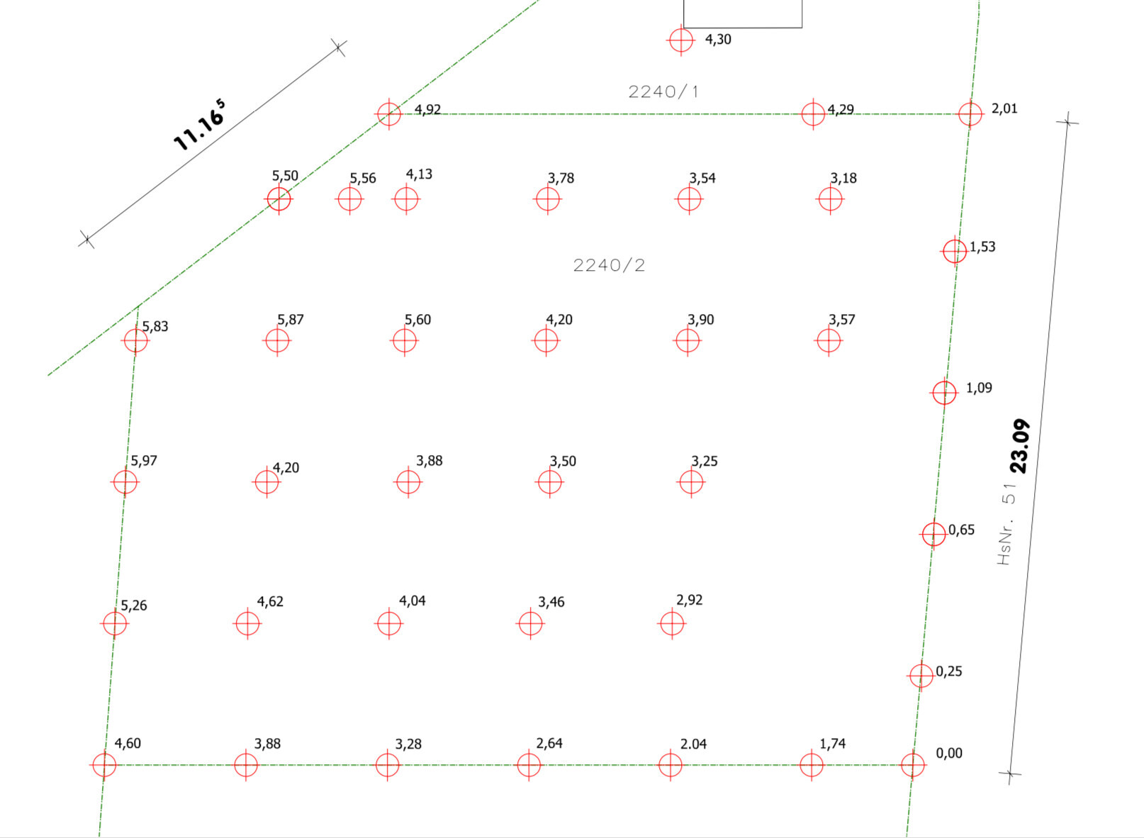 Lageplan eines Grundstücks mit Gitterpunkten, Grenzlinien und Maßen (2240/1, 2240/2).