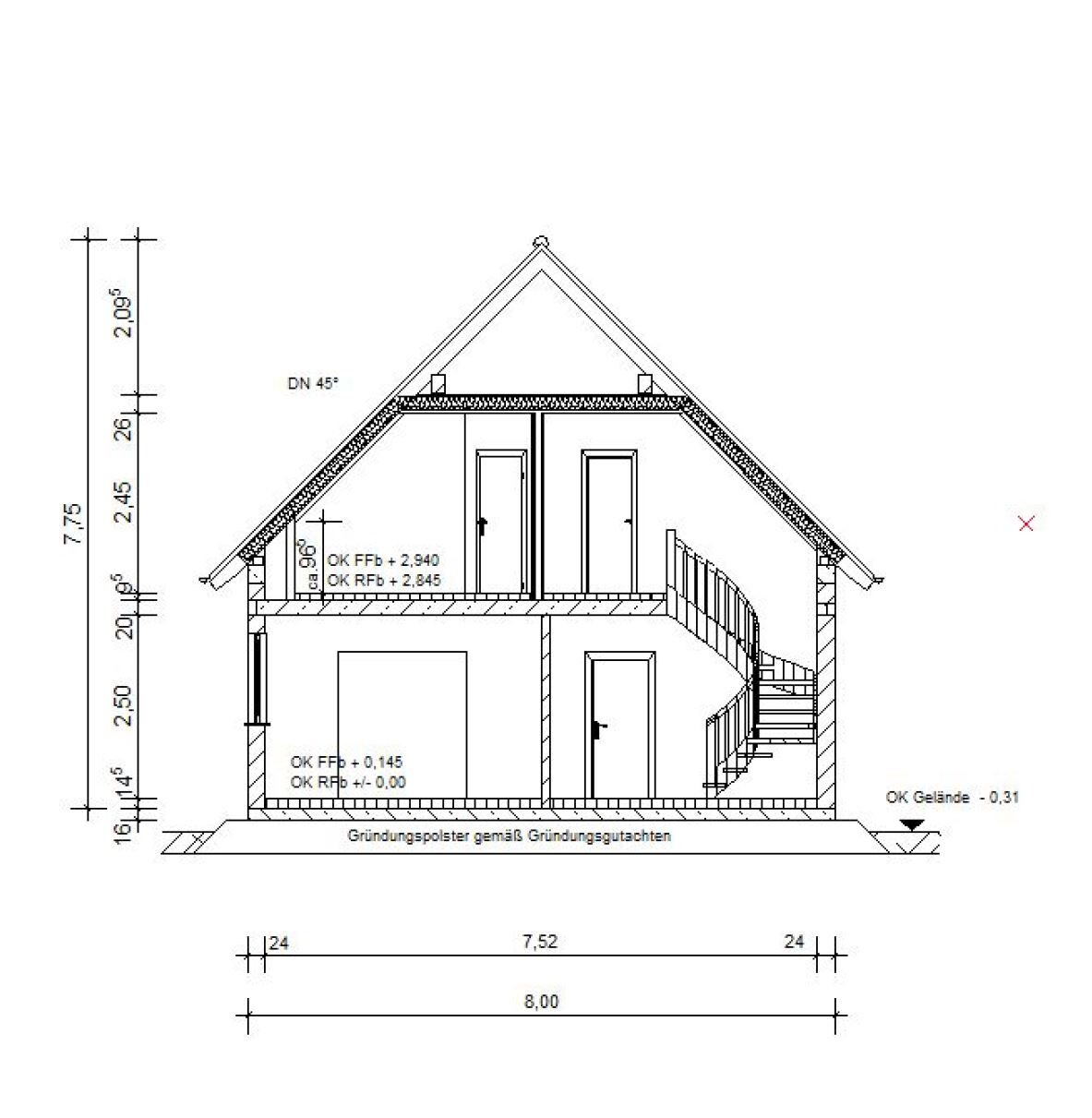 Querschnitt eines zweigeschossigen Hauses mit Dach, Treppe rechts und Maßen.
