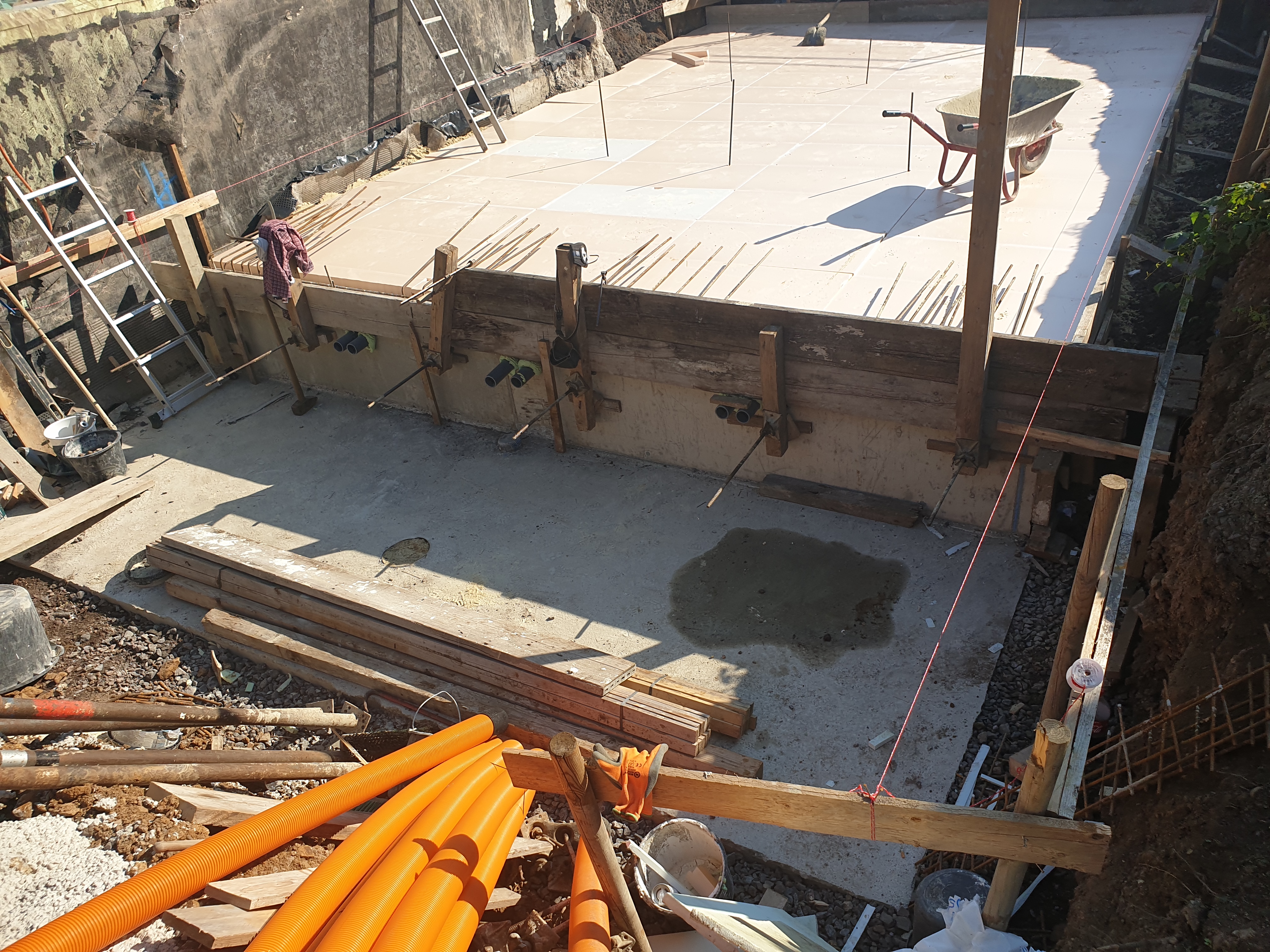 rohbaukellerfundament-steht-10-jahre-528029-5.jpg