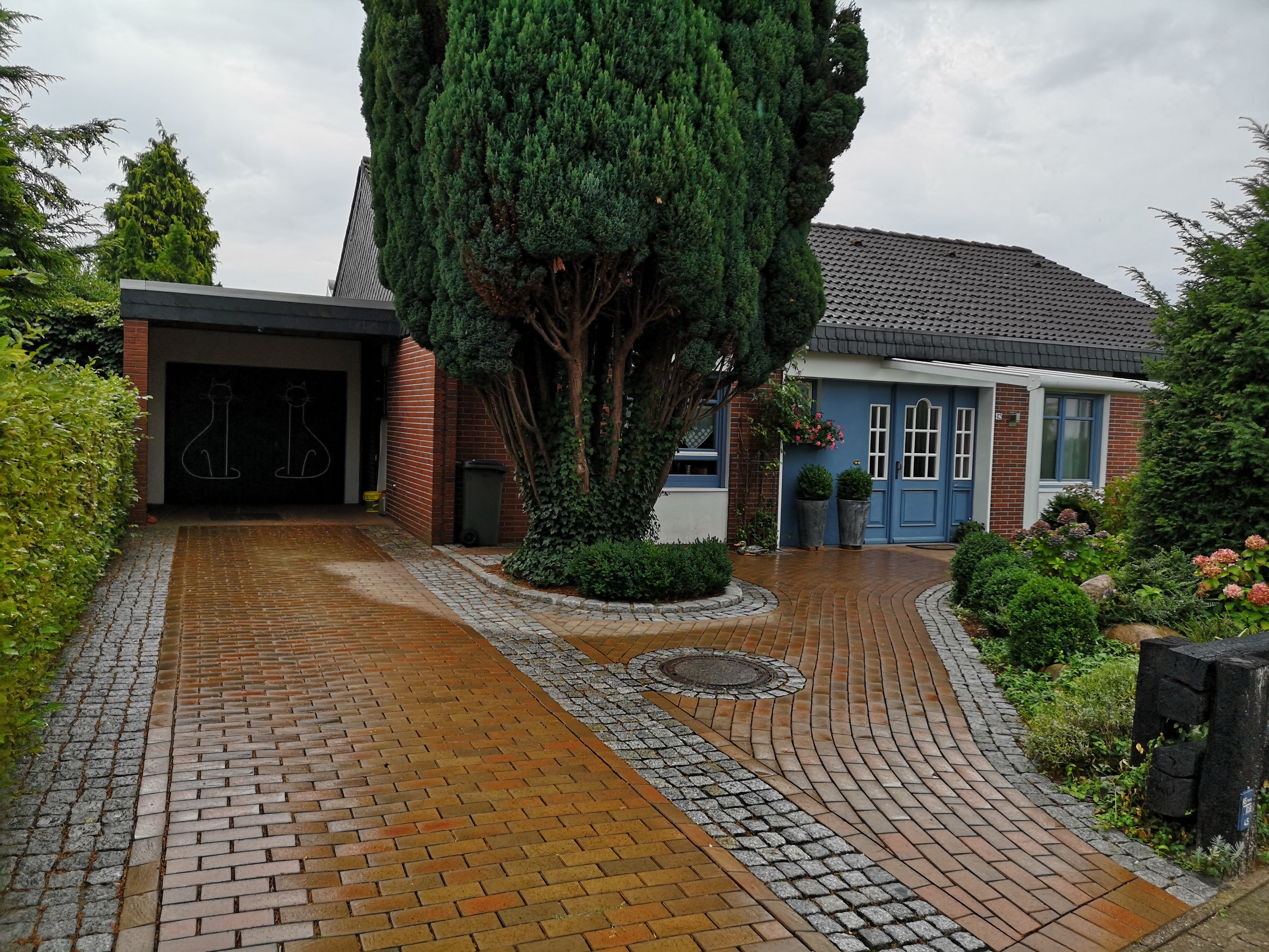 satteldachbungalow-von-1975-optionen-fuer-die-renovierung-303873-4.jpg