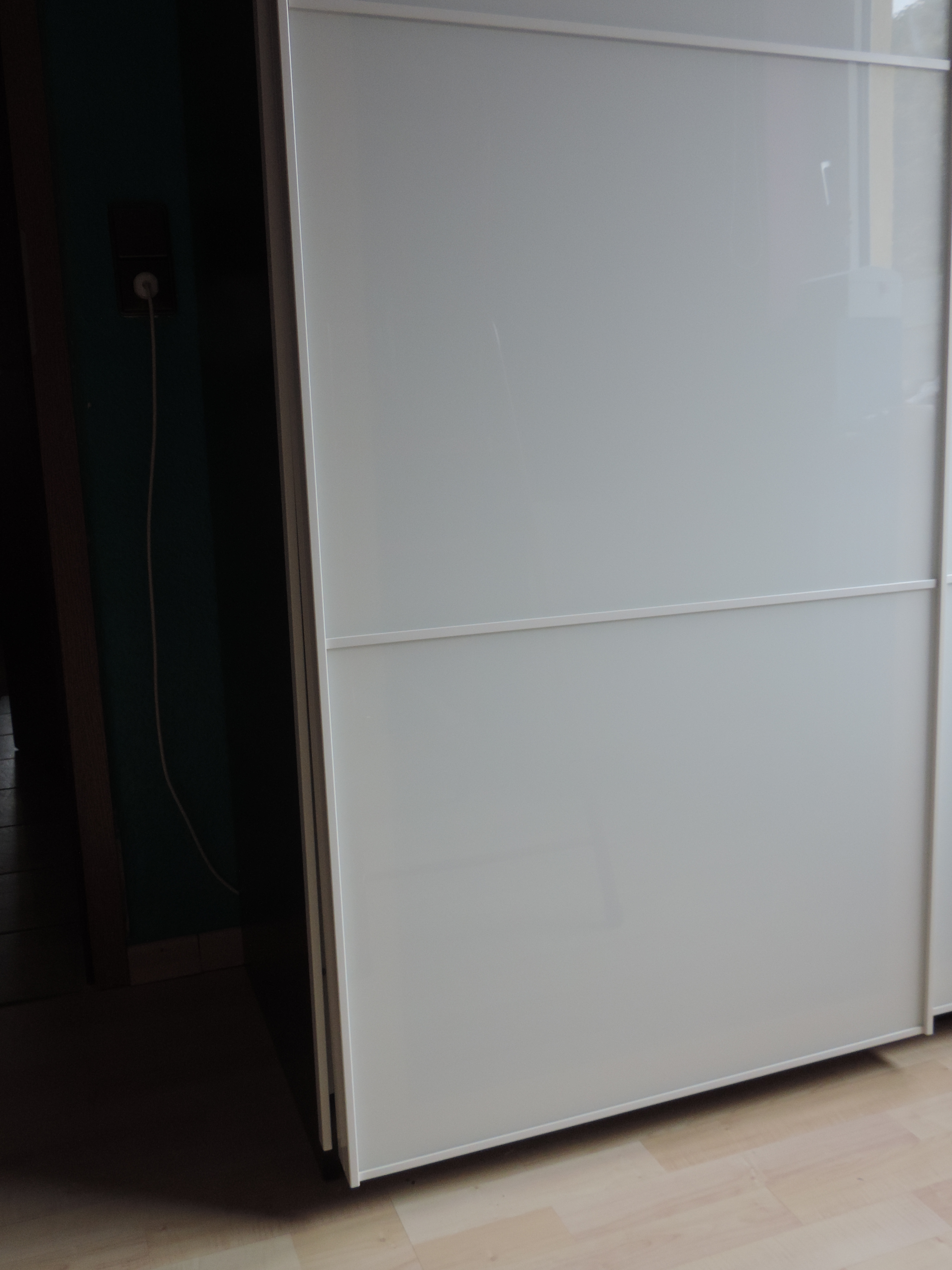 spalte-bei-schiebetuer-pax-schrank-179875-2.jpg