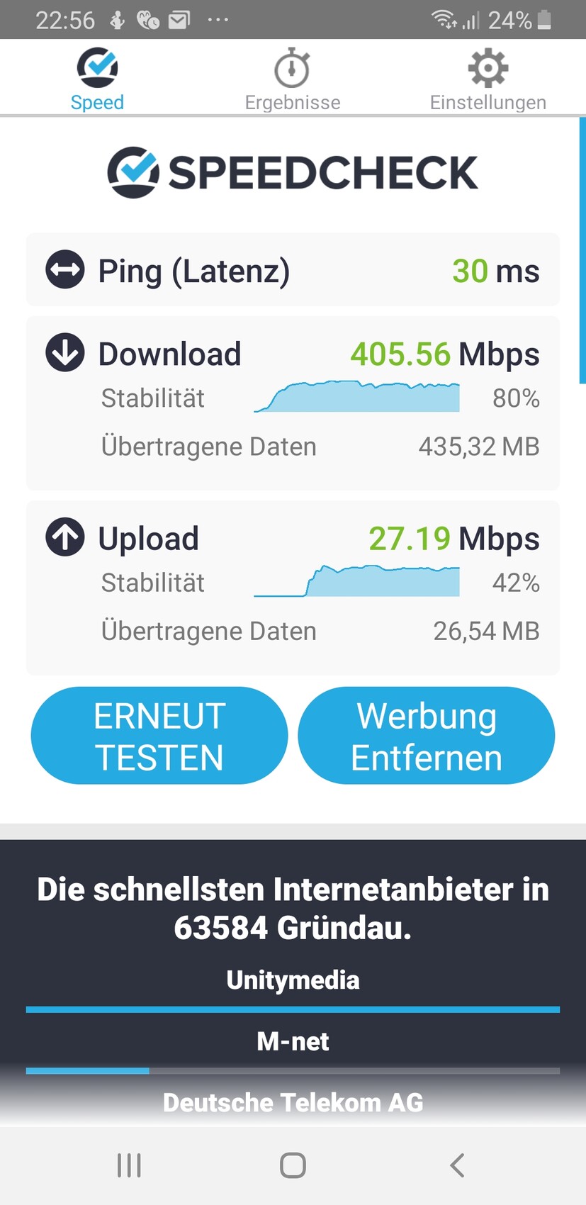 Speedcheck-App: Ping 30 ms, Download 405.56 Mbps, Upload 27.19 Mbps.
