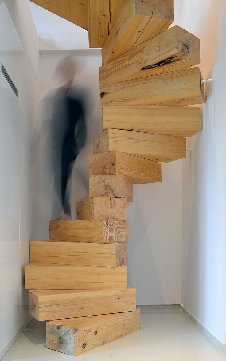 spindeltreppe-mit-2-spindeln-465578-4.jpg