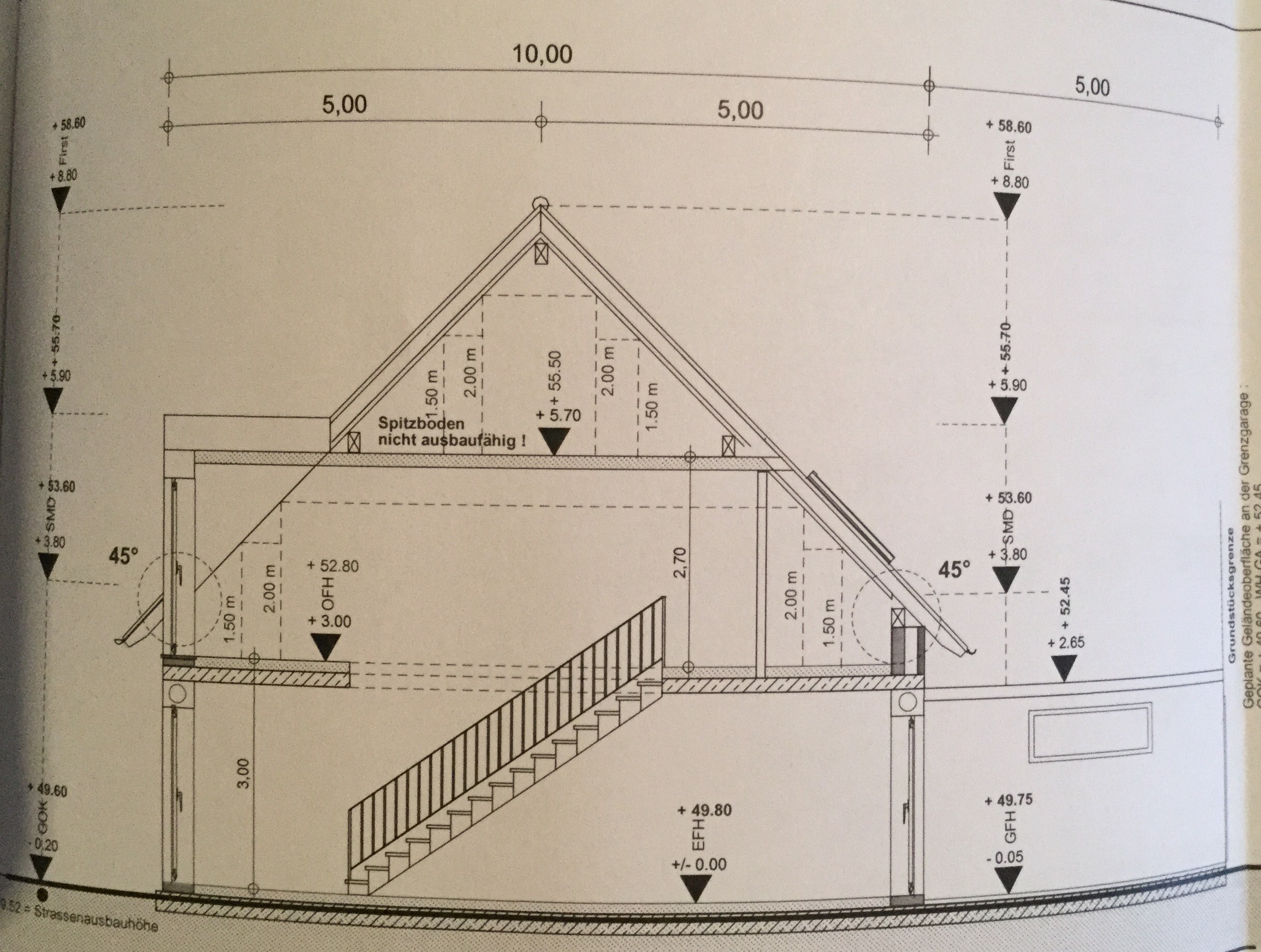spitzboden-nicht-ausbaufaehig-167895-1.JPG