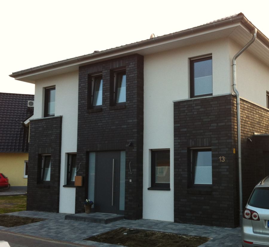 stadtvilla-mit-krueppelwalmdach-gibt-es-sowas-33094-1.JPG