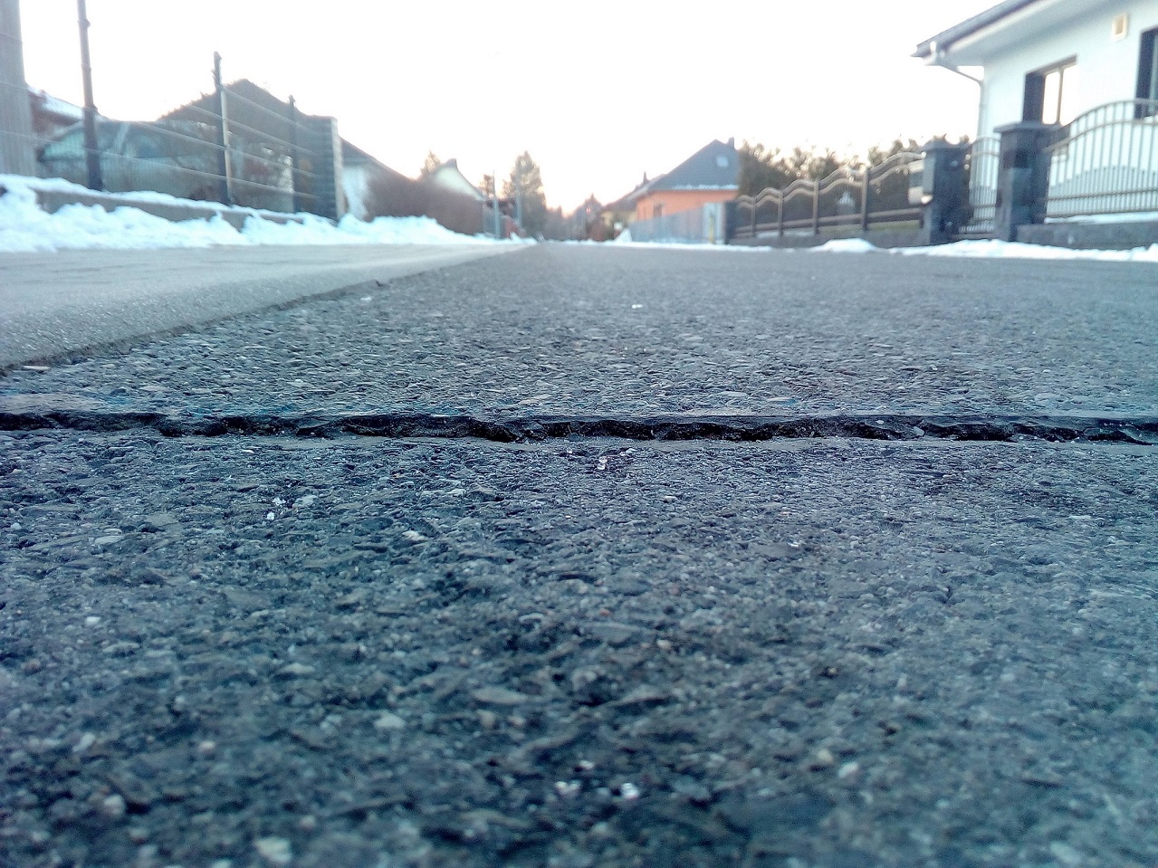 strasse-senkt-sich-nach-erschliessung-wer-ist-verantwortlich-170896-2.jpg