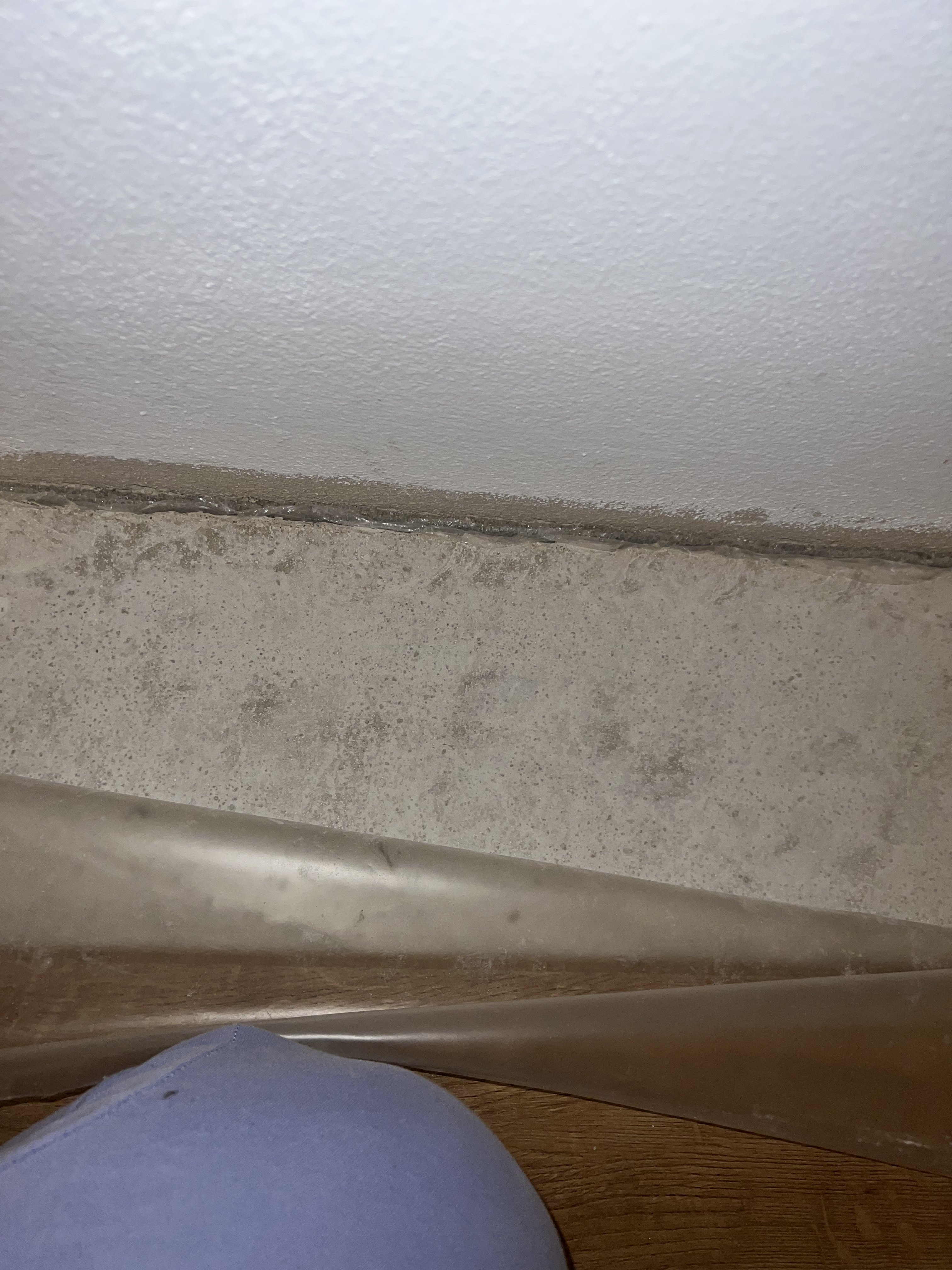 strenger-geruch-beim-herunterdrehen-der-fussbodenheizung-613527-6.jpeg