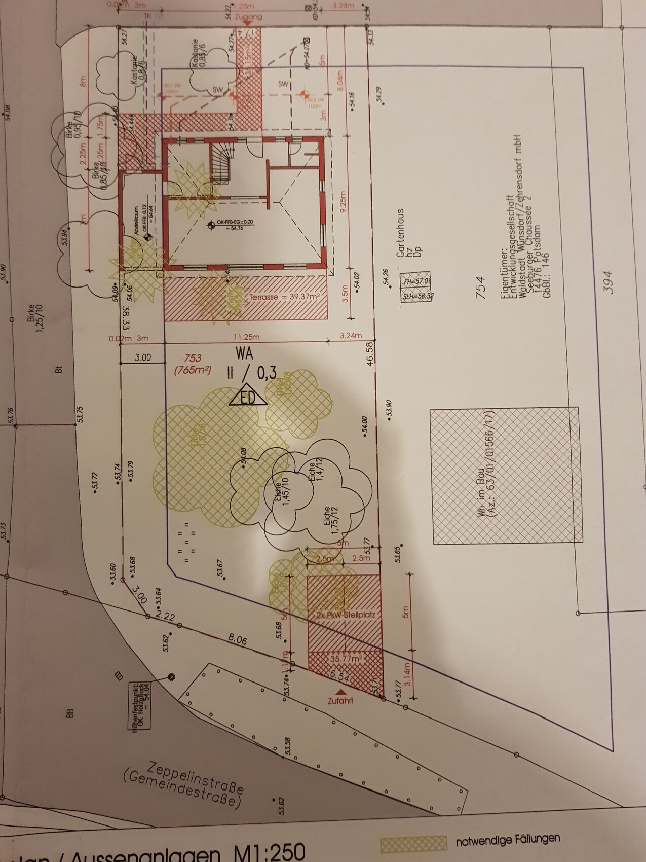 Lageplan eines Grundstücks mit Haus, Terrasse und Garten