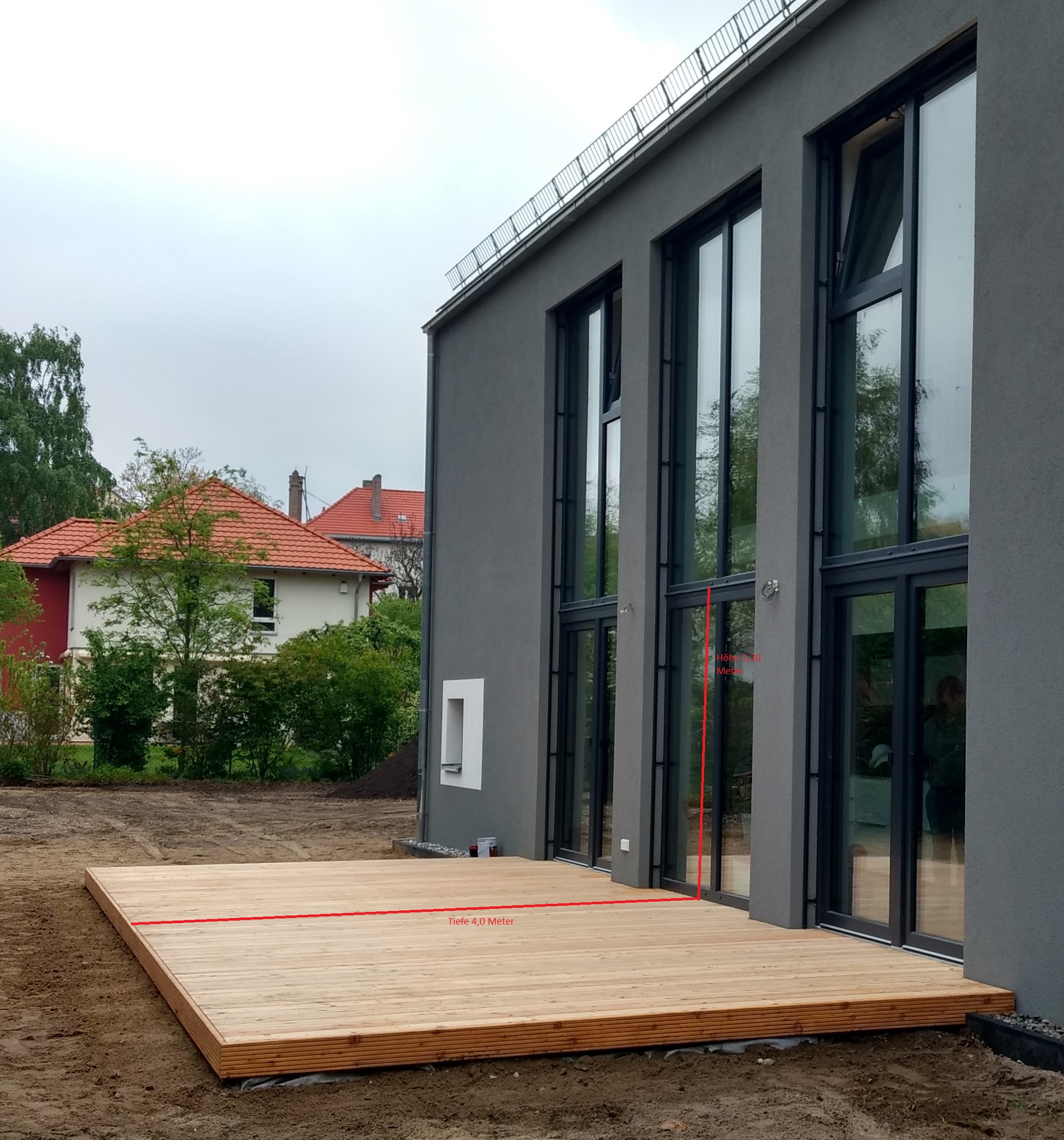 Terrasse mit Maßen.jpg