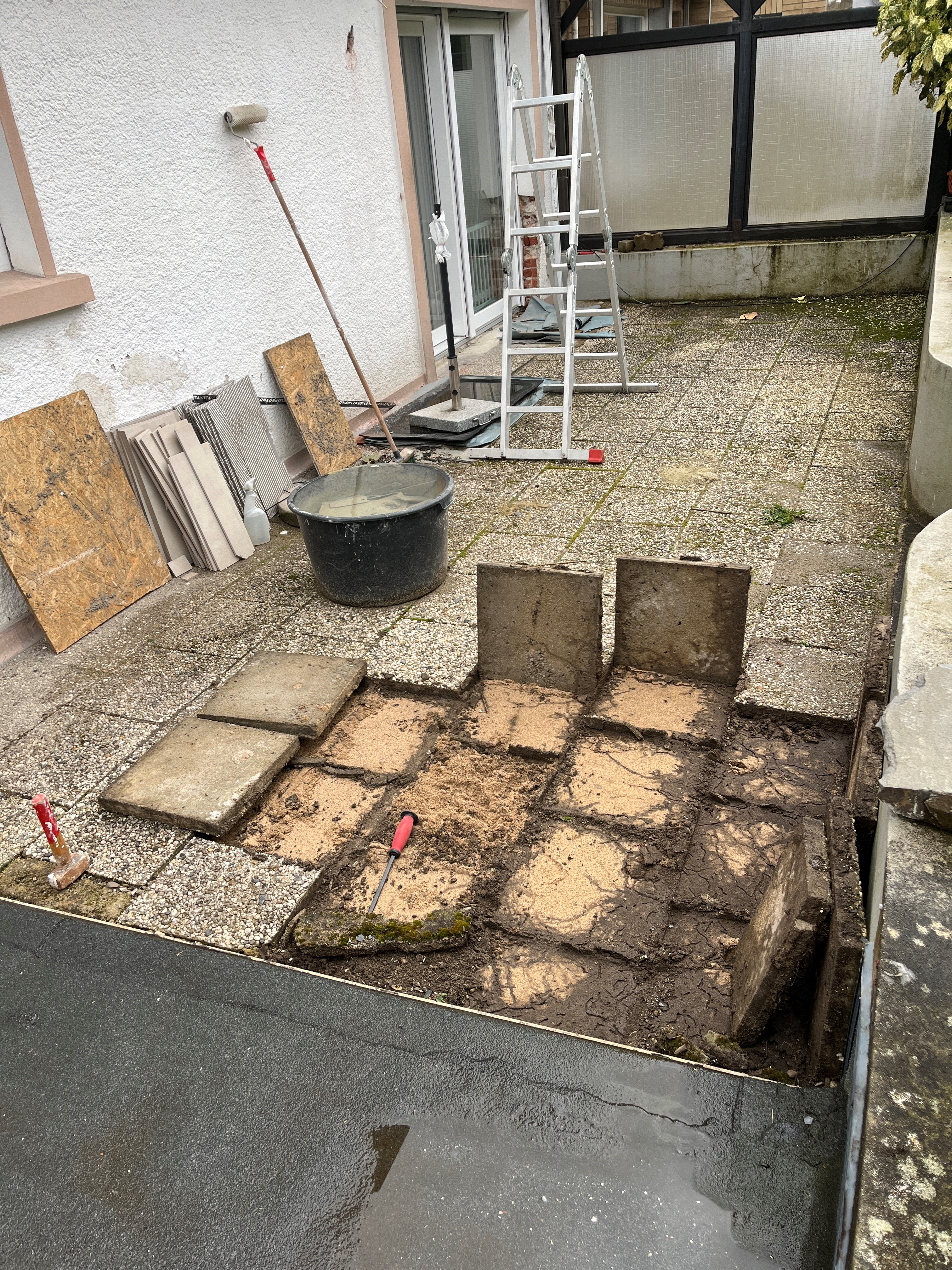 terrasse-ohne-entwaesserung-bestmoeglich-umsetzen-659440-1.jpg