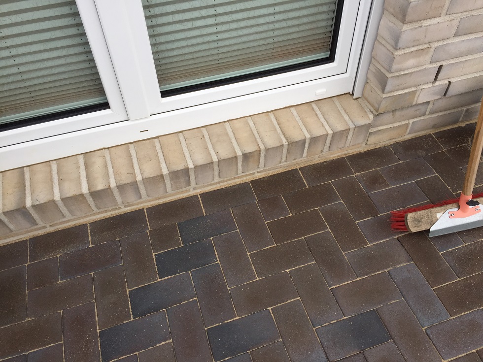 terrasse-und-auffahrt-139975-1.jpg