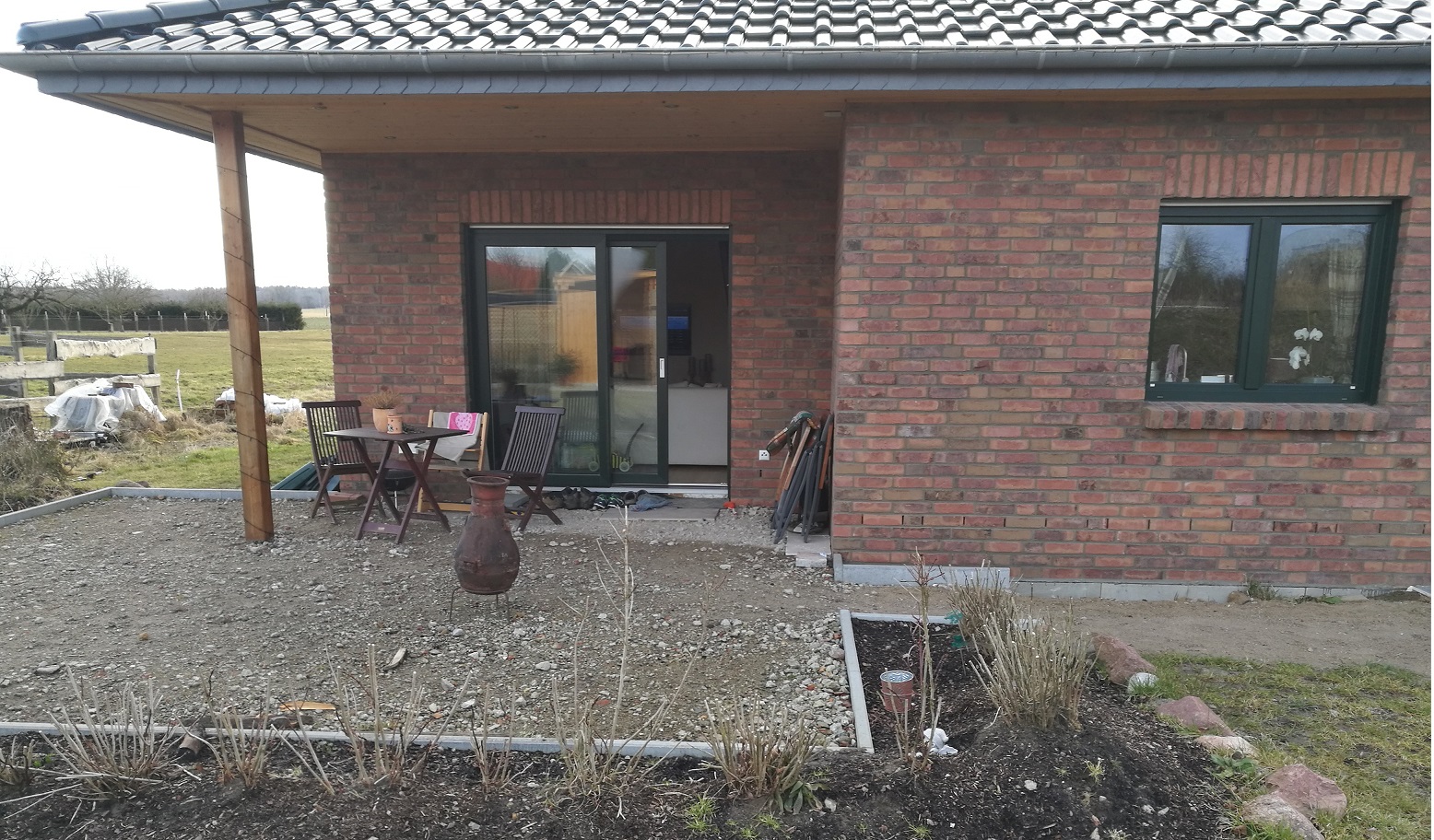 terrassenplatten-welcher-farbton-grau-beige-oder-sandstein-250335-1.jpg