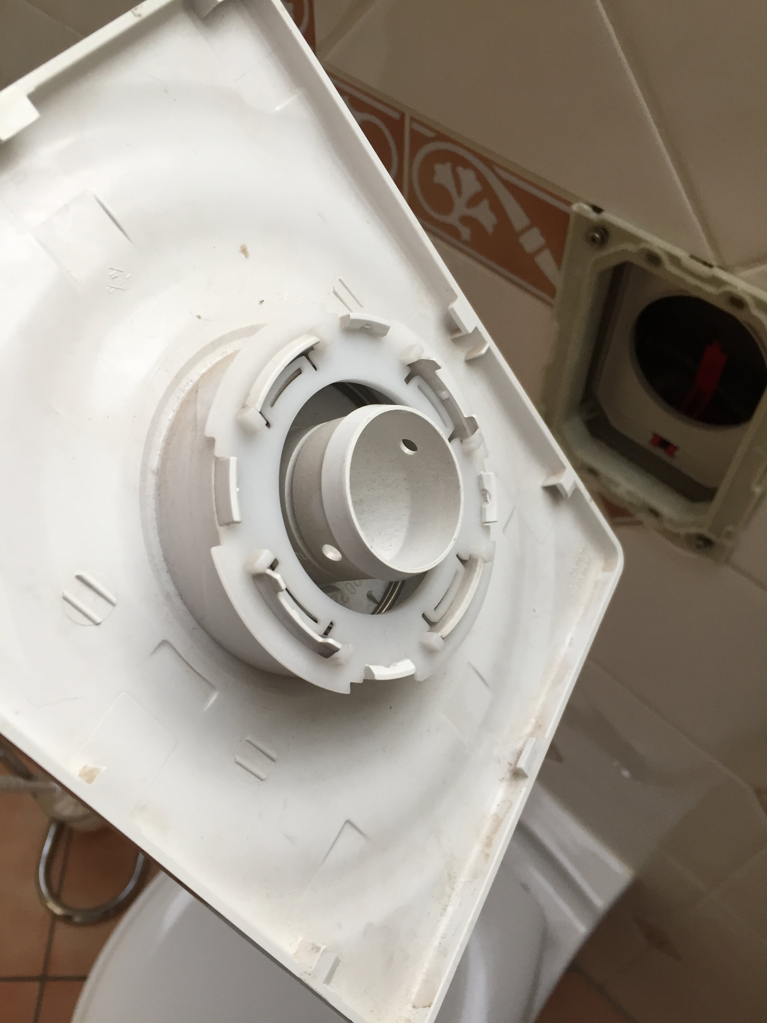 toilettenspuelung-betaetigungshebel-311041-1.JPG