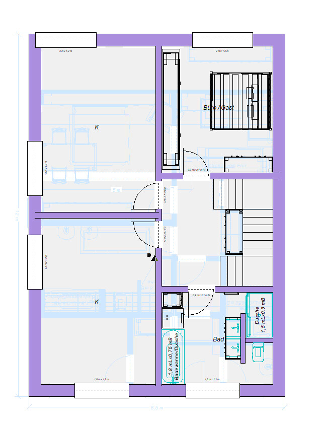 Grundriss eines Hauses mit Küche, Büro/Gast, Bad und Treppenhaus.
