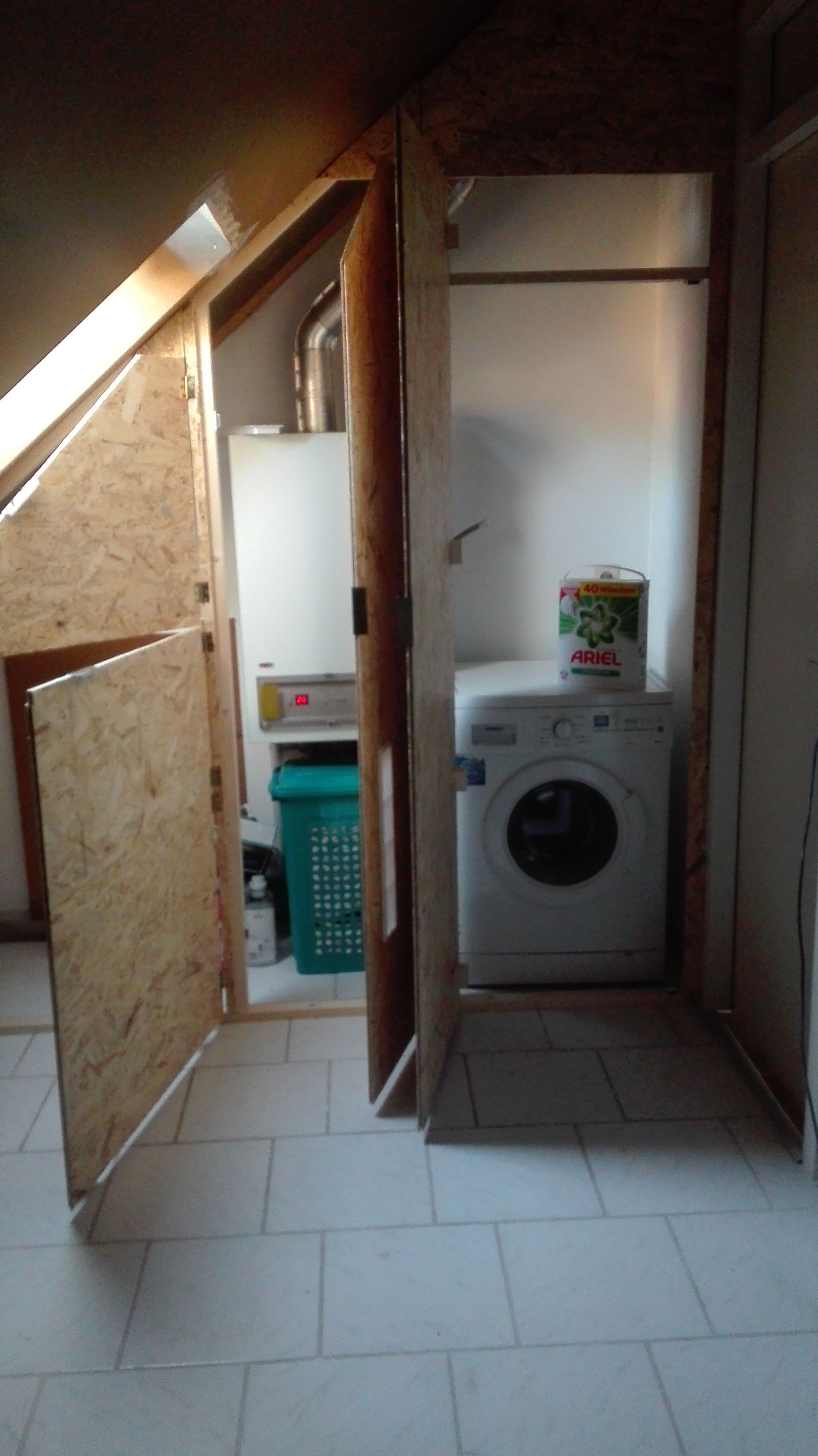umbauung-einer-gastherme-im-ehemaligen-hwr-348425-2.jpeg