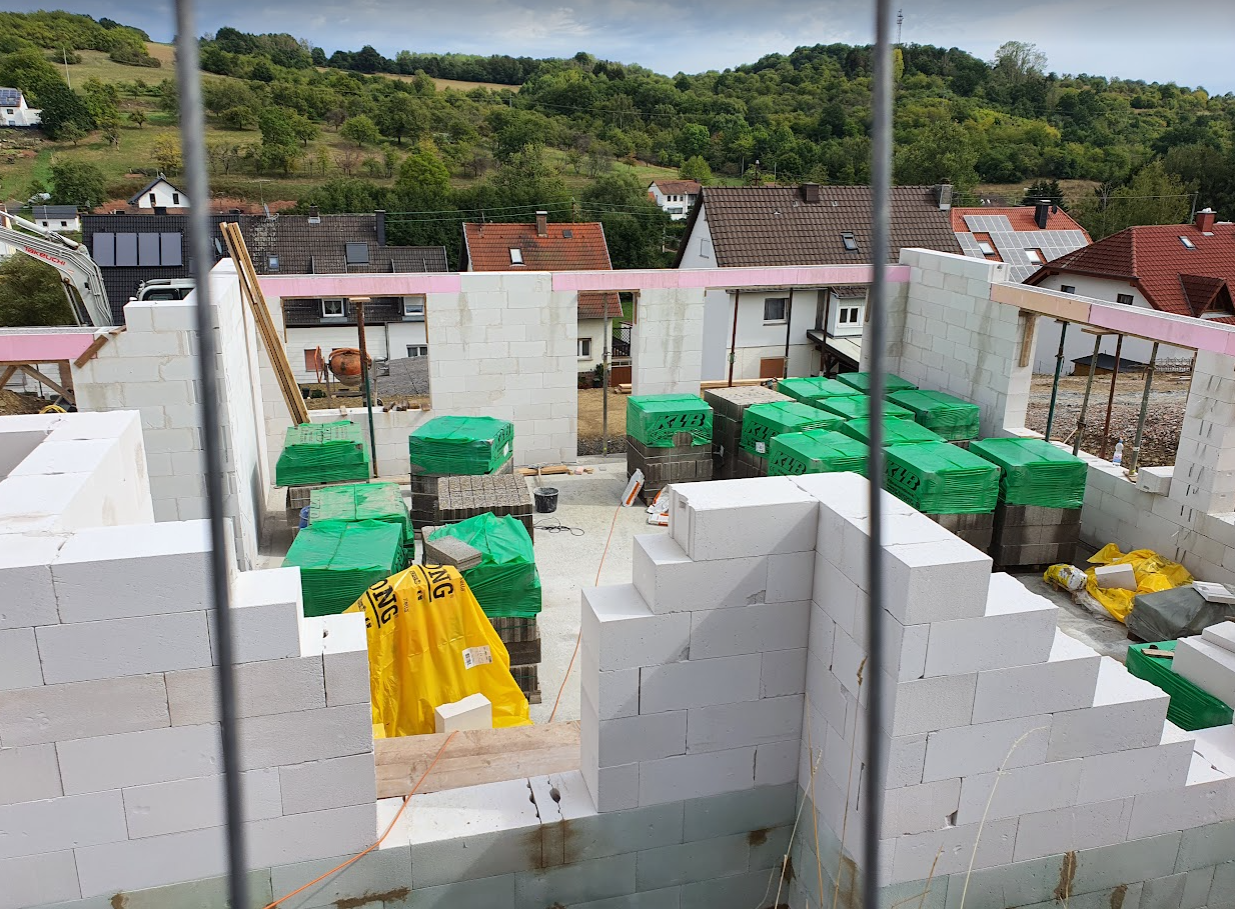 unser-hausbau-20-hanghaus-in-der-suedwestpfalz-595563-1.png