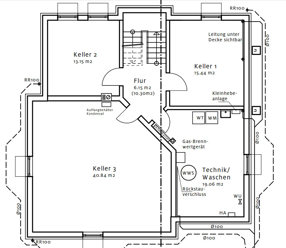 Grundriss Kellergeschoss mit drei Kellerräumen, Flur und Technik/Waschen inkl. Gas-Brennwertgerät.