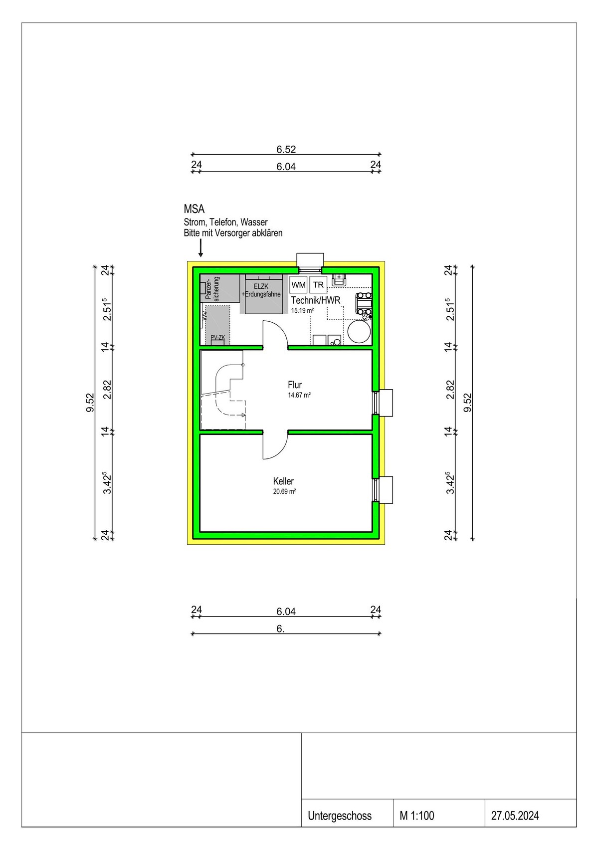 Grundriss Untergeschoss: Flur, Keller und Technik/HWR; grün markierte Außenwand.