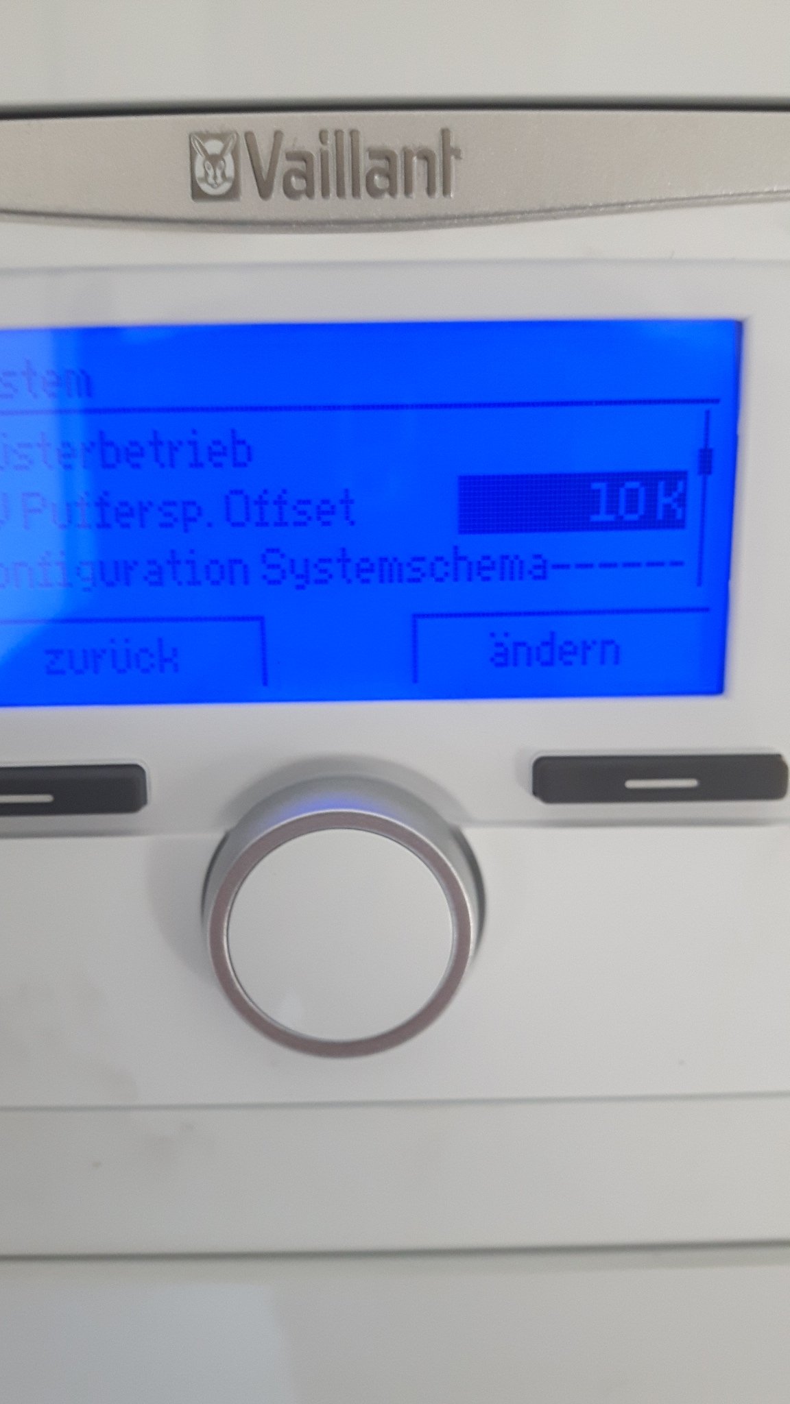vaillant-arotherm-plus-vwl-35-55-75-571744-5.jpg