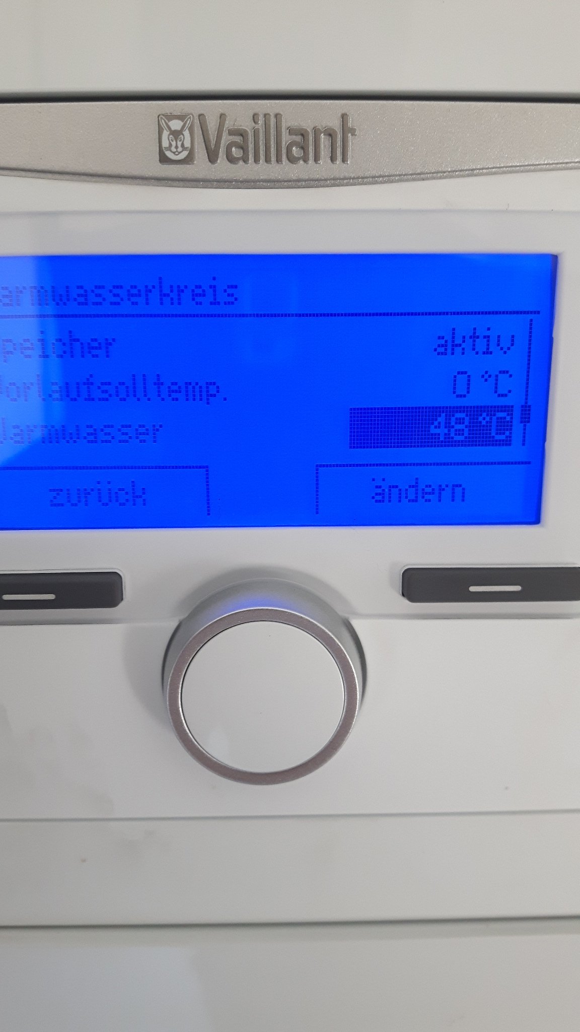 vaillant-arotherm-plus-vwl-35-55-75-571744-8.jpg