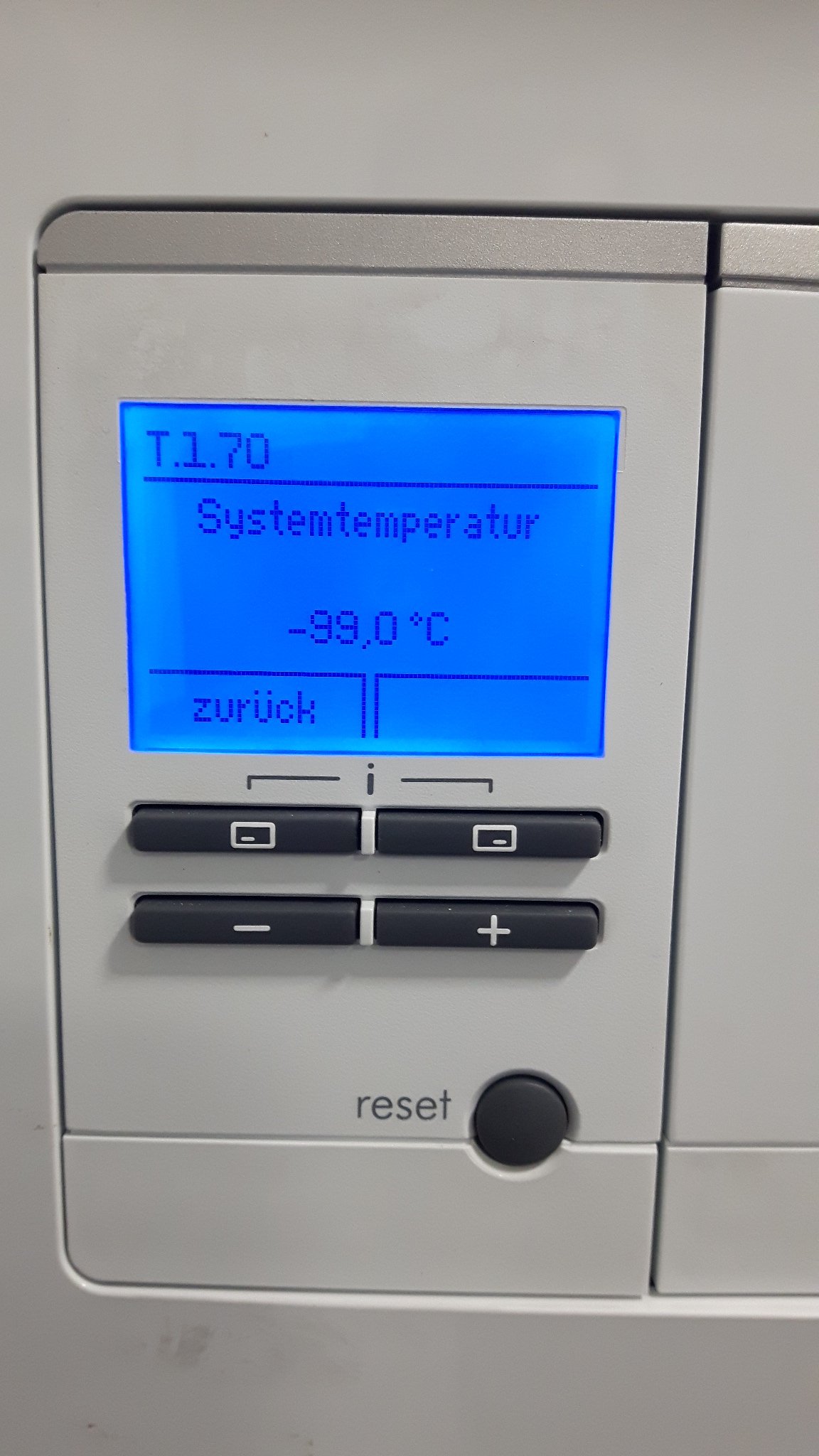 vaillant-arotherm-plus-vwl-35-55-75-610929-1.jpg