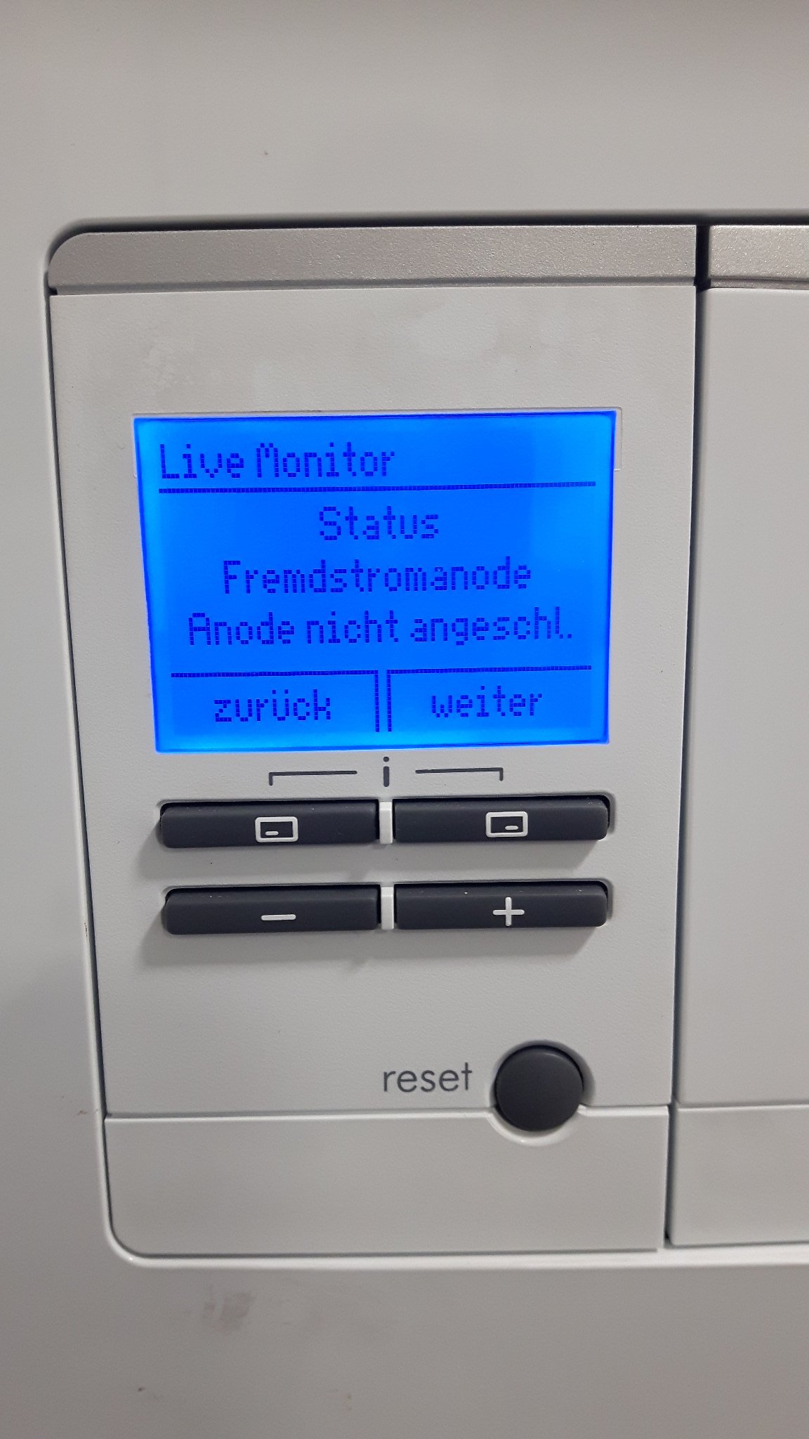 vaillant-arotherm-plus-vwl-35-55-75-611046-6.jpg