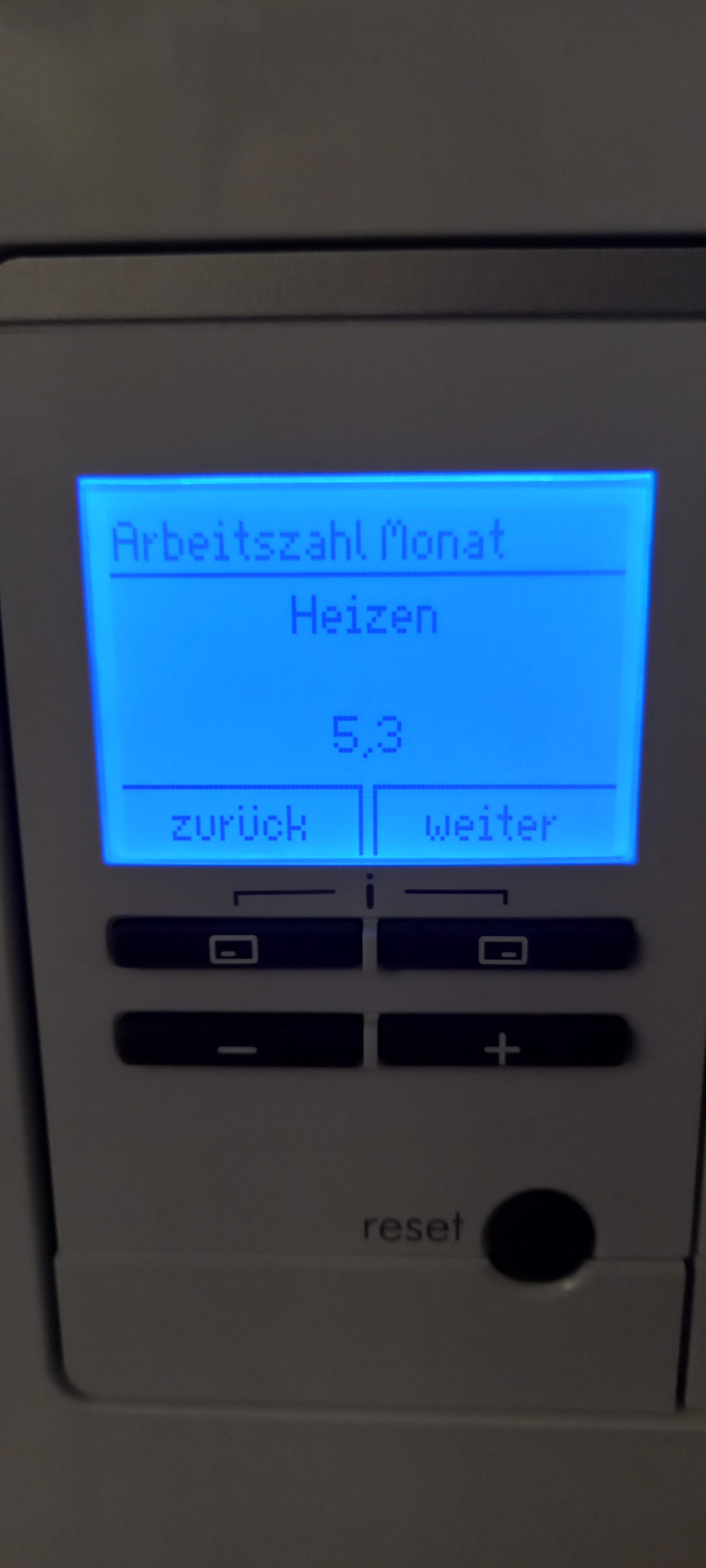 vaillant-arotherm-plus-vwl-35-55-75-615165-2.jpg