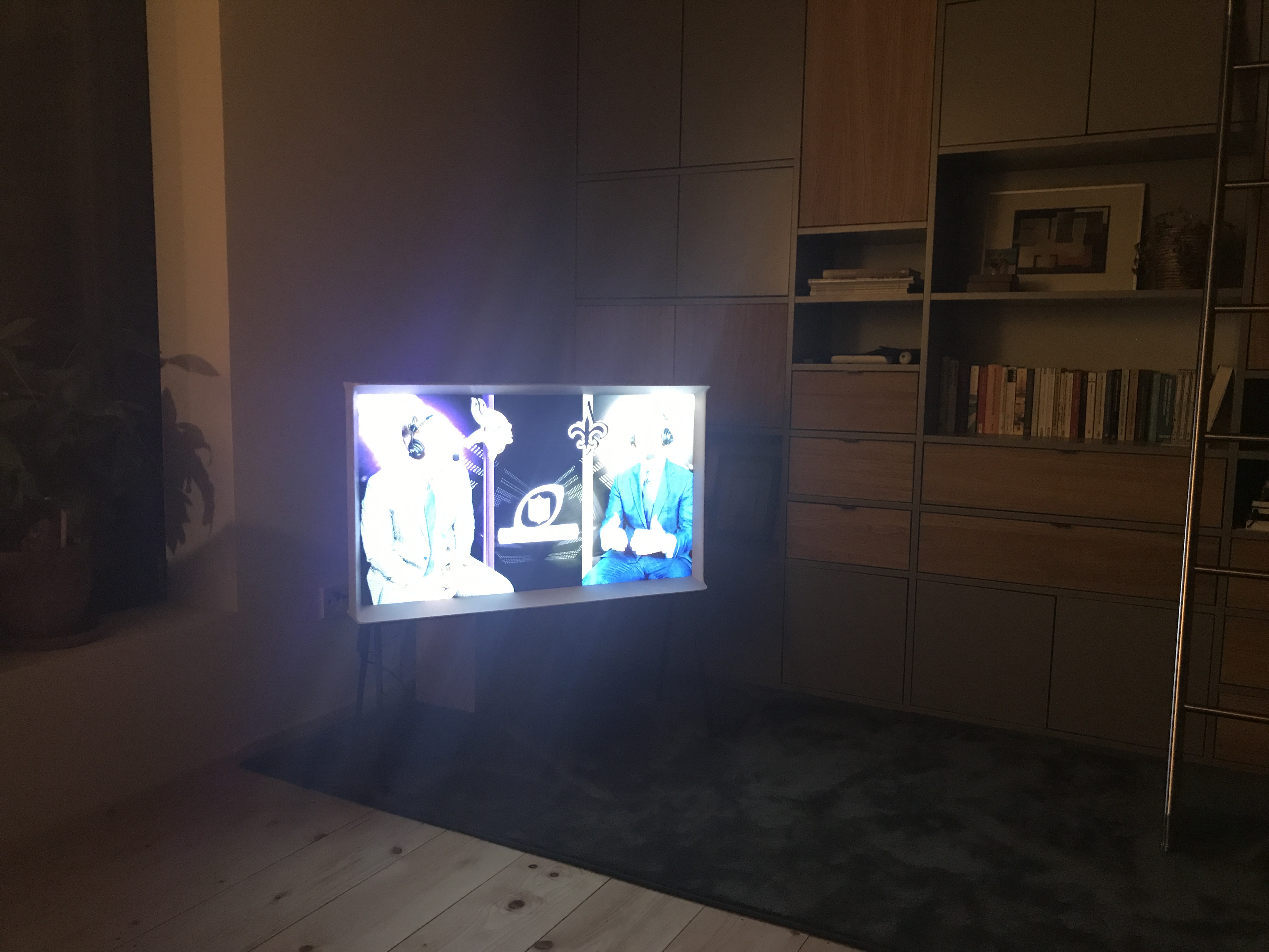 varianten-zur-anordnung-tv-und-sofa-bereich-367035-1.jpg