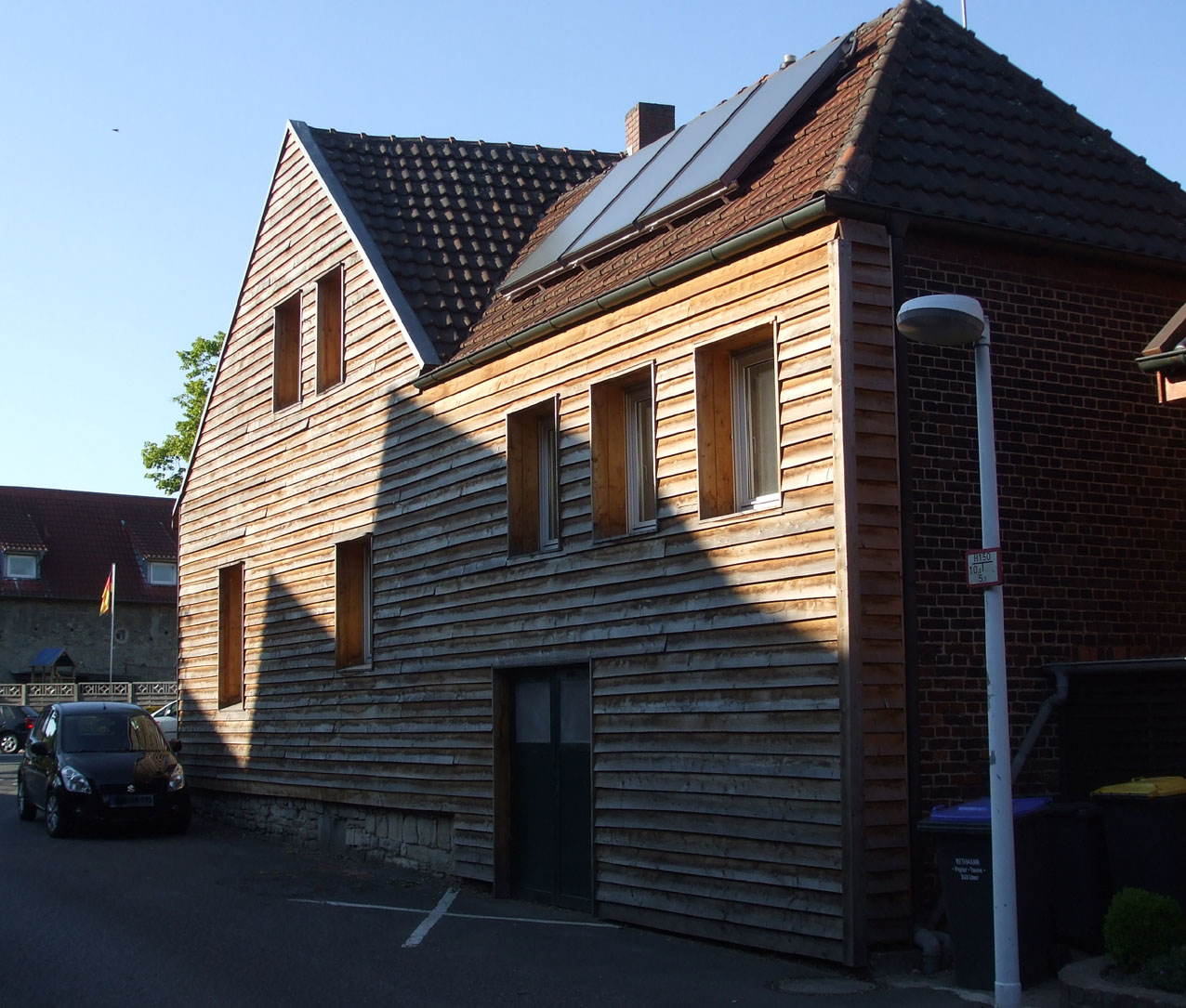 vorgehaengte-hinterlueftete-fassade-anstatt-wdvs-480492-4.png