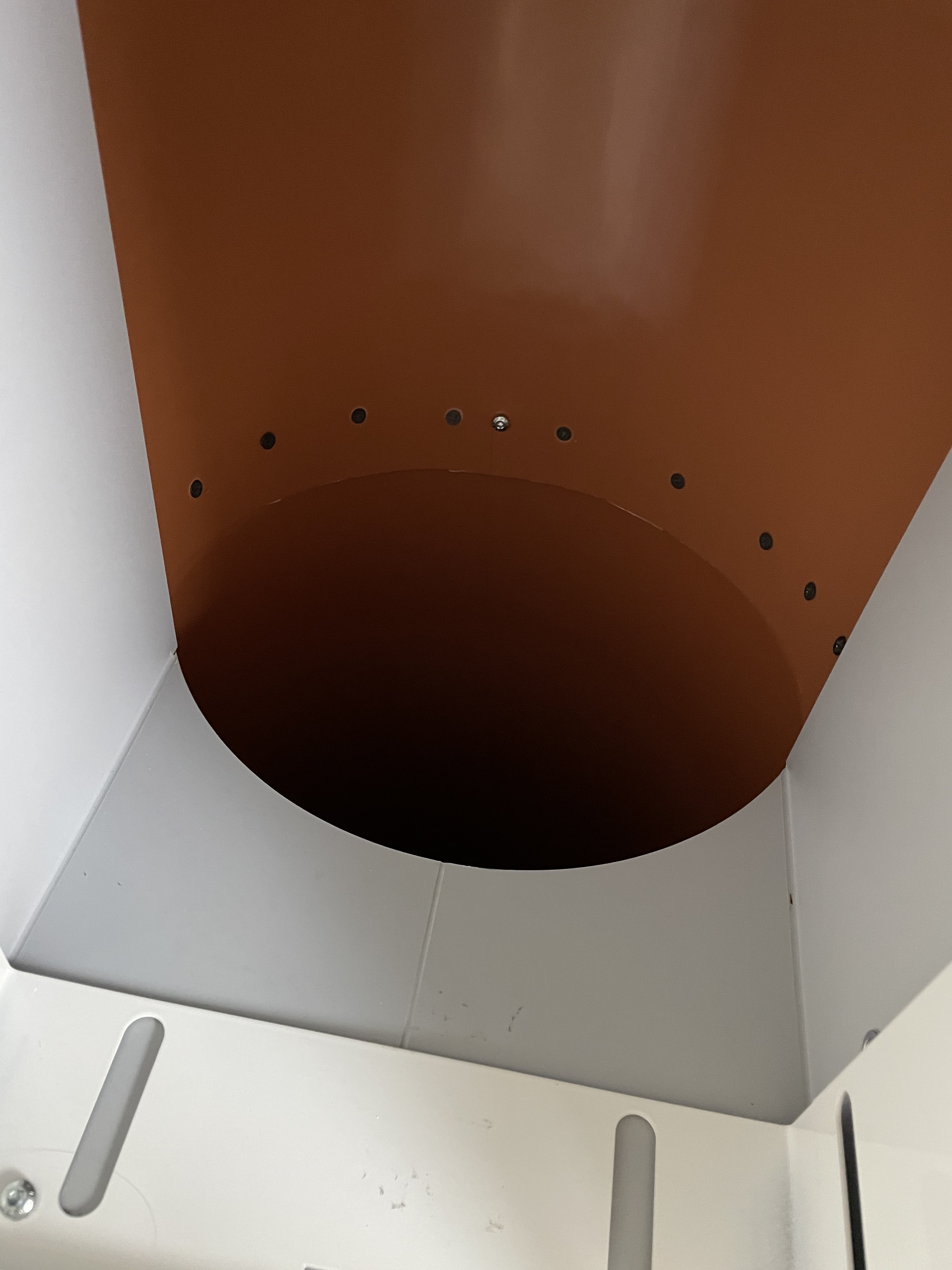 waescheabwurf-in-dusche-einbauen-499265-1.jpeg