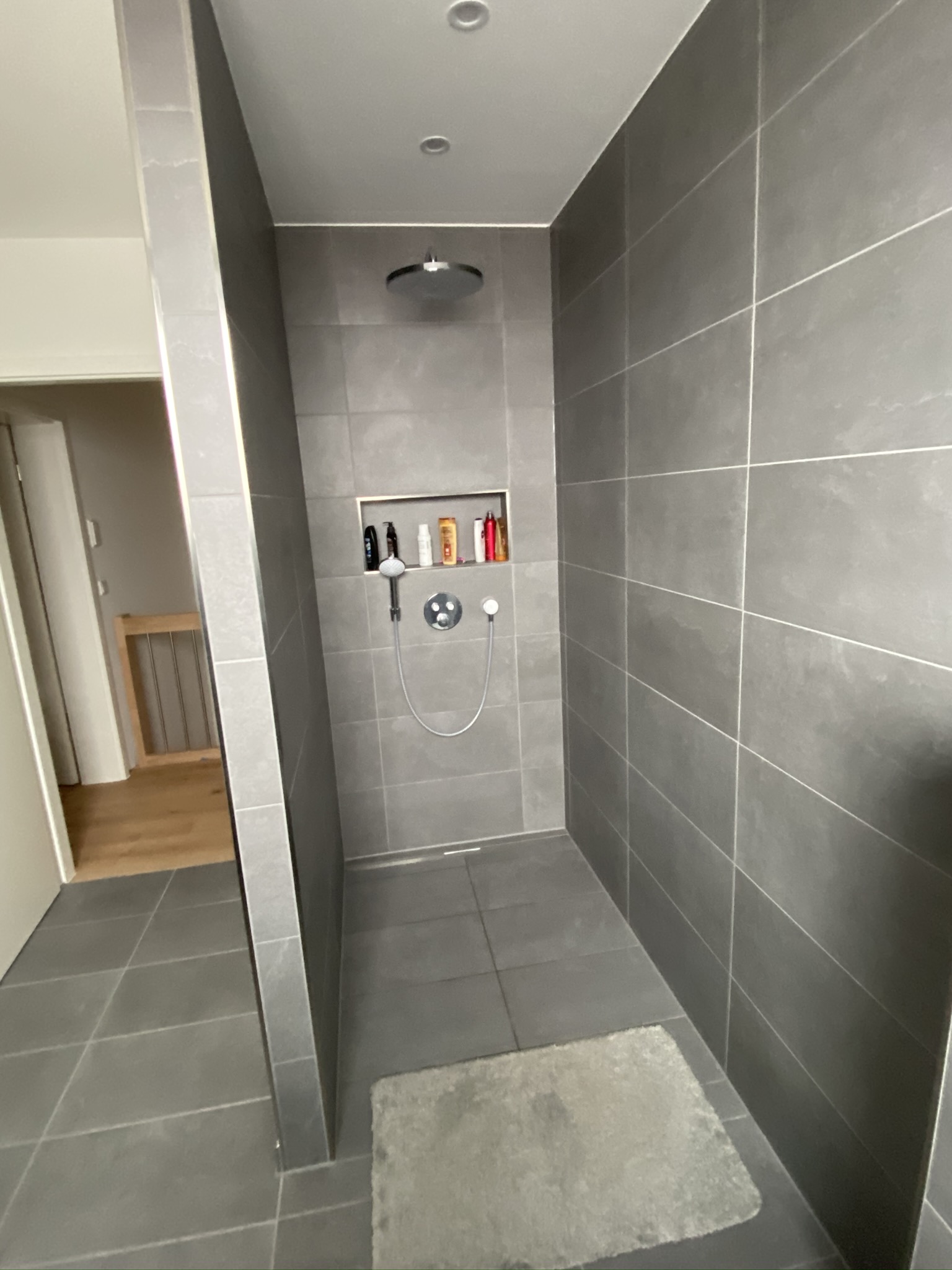 walk-in-dusche-eure-tipps-und-ideen-448904-1.jpeg