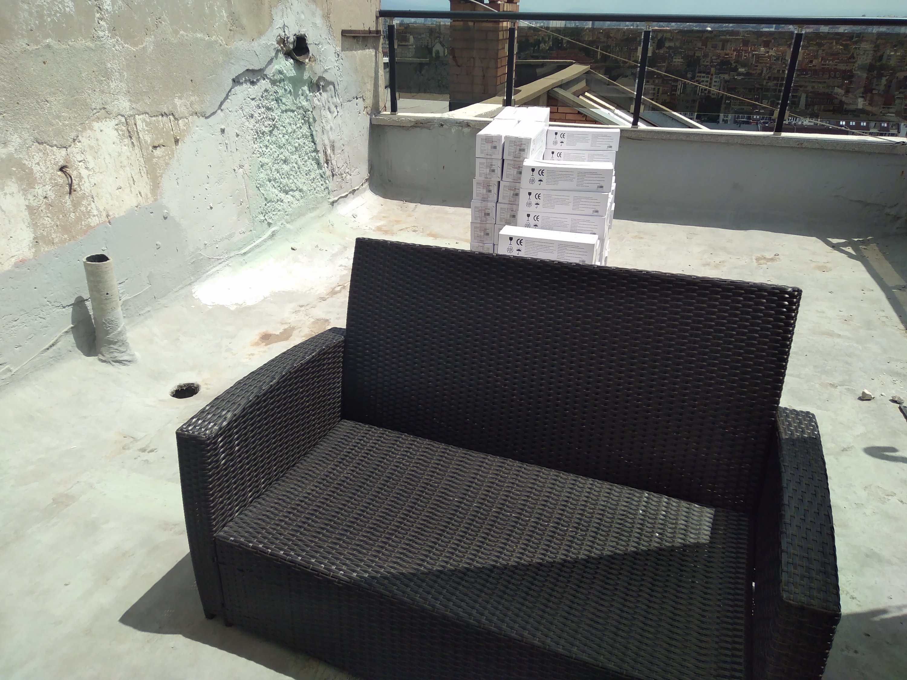 warm-und-kaltwasser-verlegen-auf-dachterrasse-frostschutz-261704-1.jpg