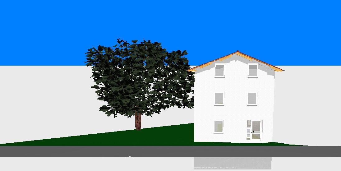 Weißes dreistöckiges Haus mit rotem Dach neben großem Baum auf grünem Hang, Straße davor