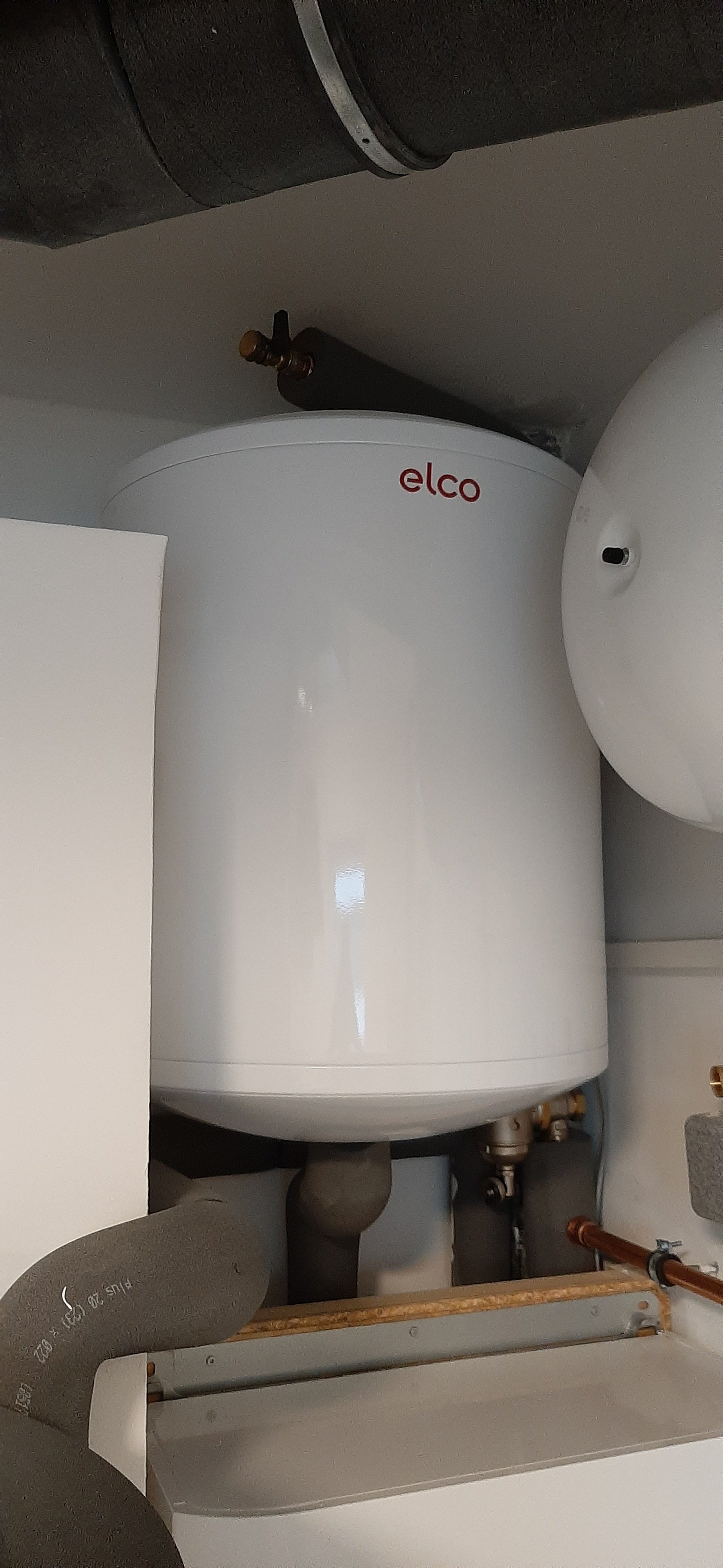 wie-erkennen-ob-fbh-laeuft-err-noch-ohne-thermostatabdeckung-420774-3.jpg