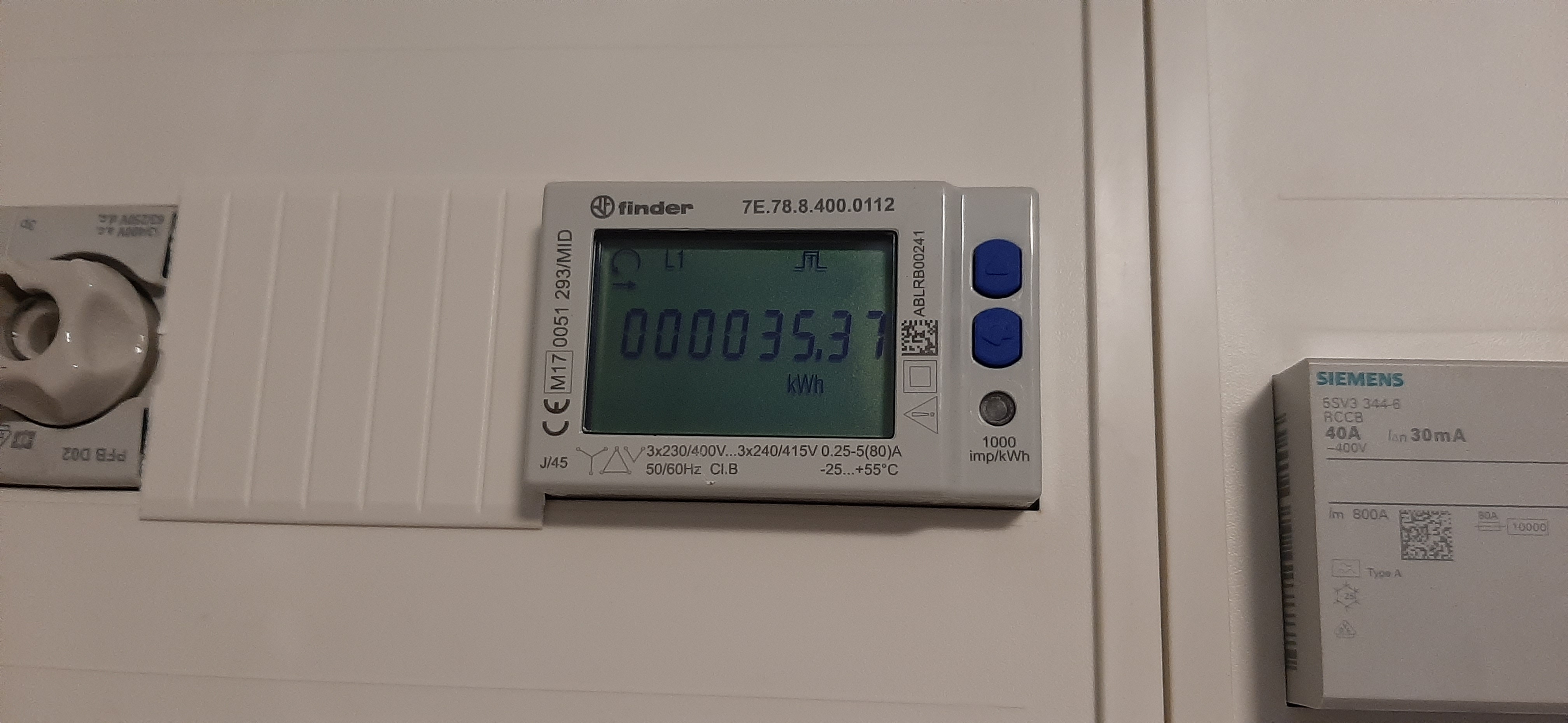 wie-erkennen-ob-fbh-laeuft-err-noch-ohne-thermostatabdeckung-421206-1.jpg