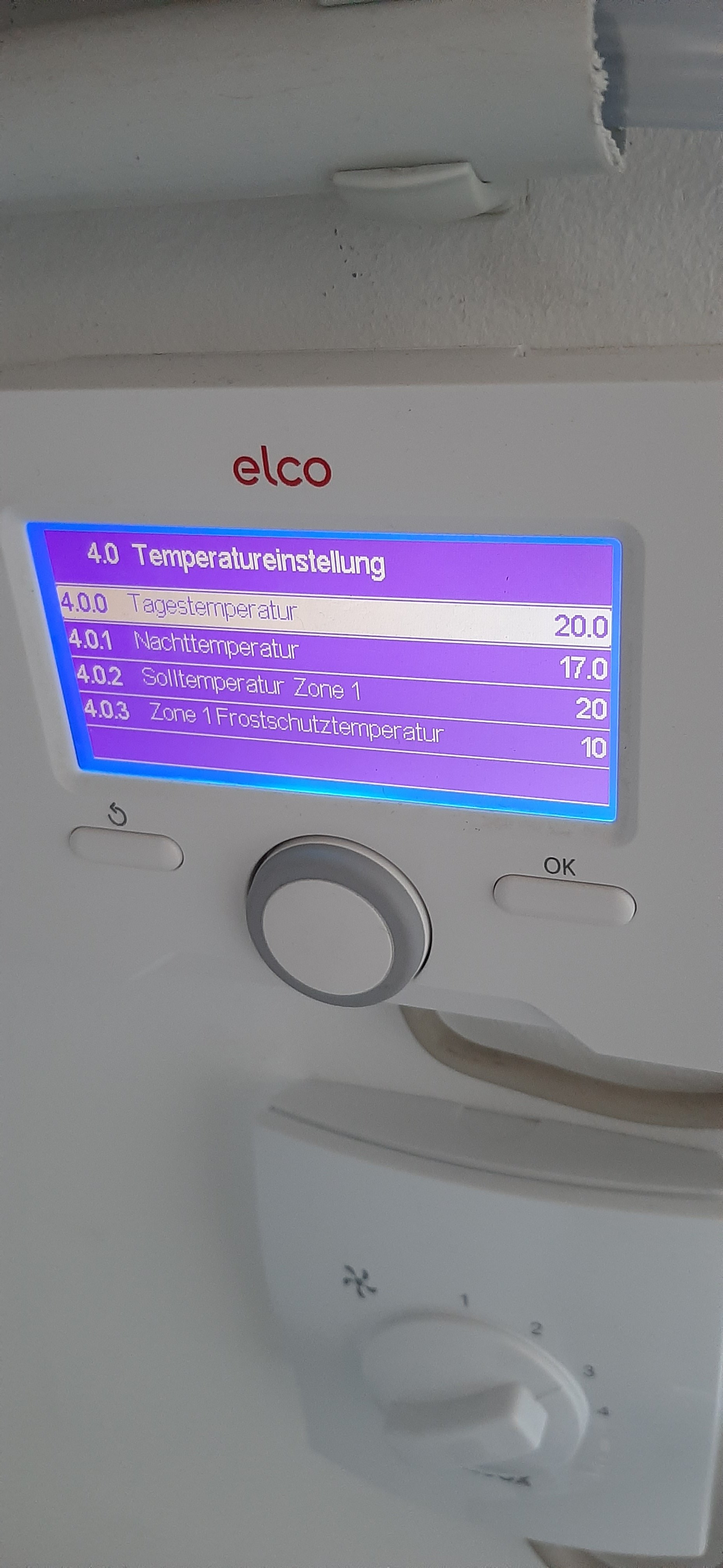 wie-erkennen-ob-fbh-laeuft-err-noch-ohne-thermostatabdeckung-423430-7.jpg