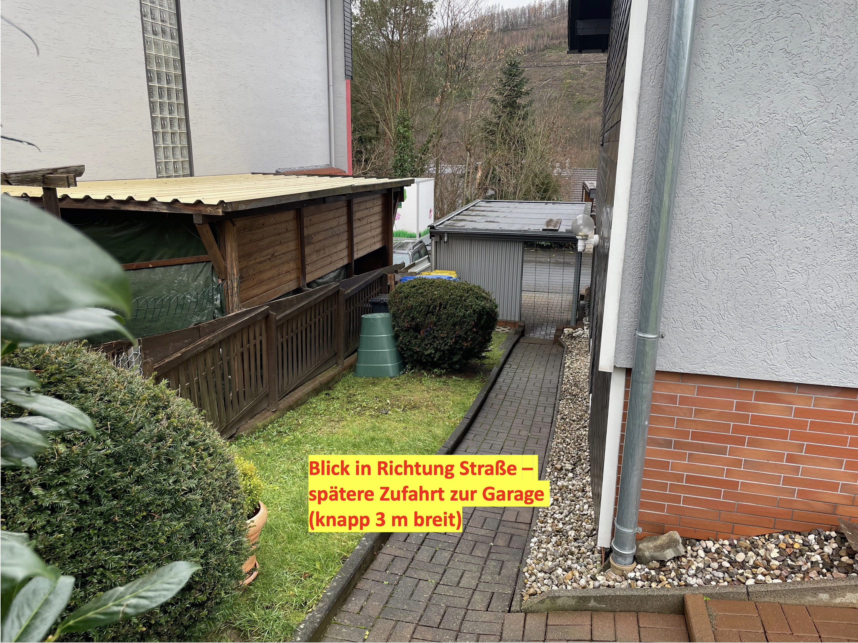 Zufahrt_Blickrichtung_Straße_2.png